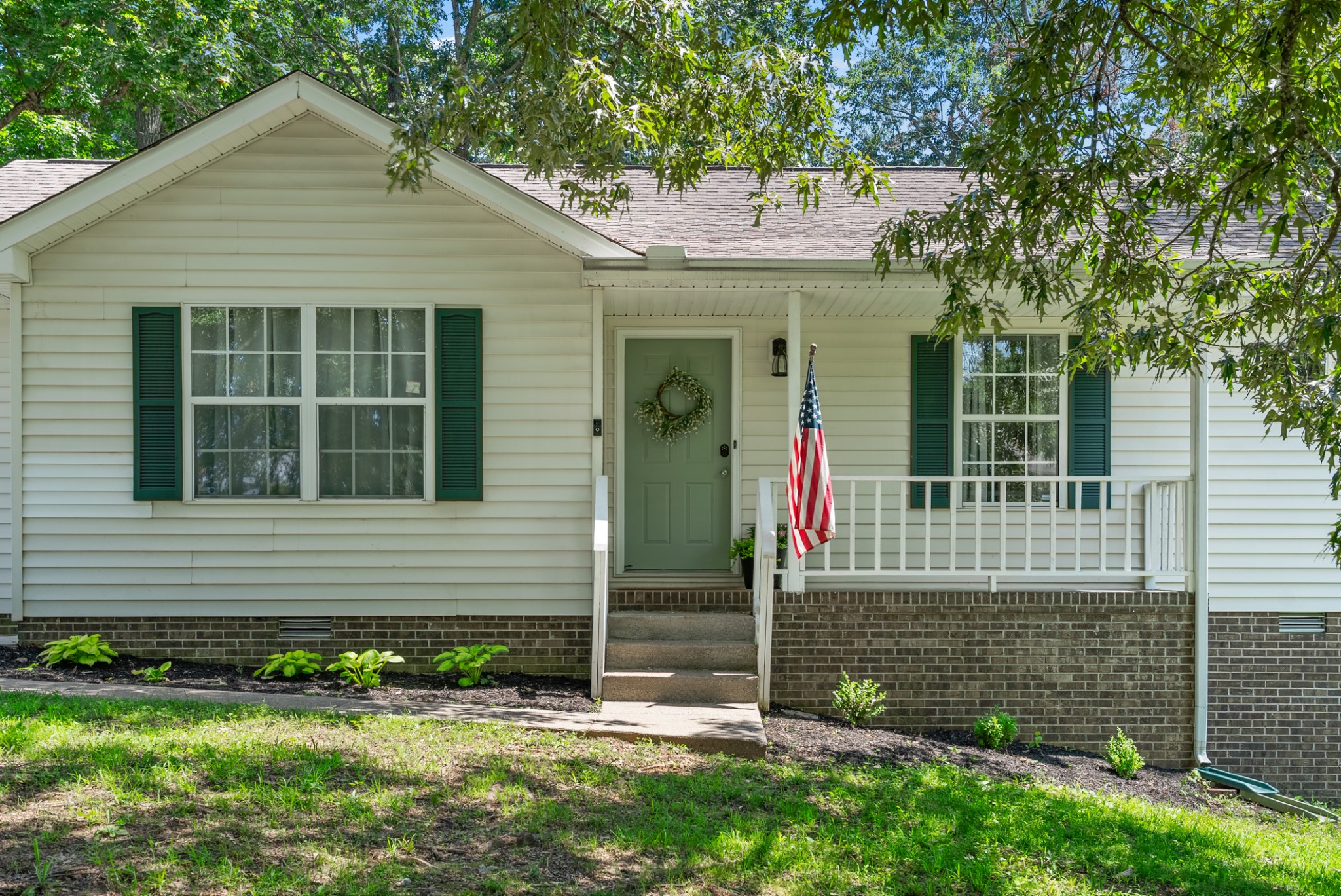 2930 Charlie Sleigh Rd