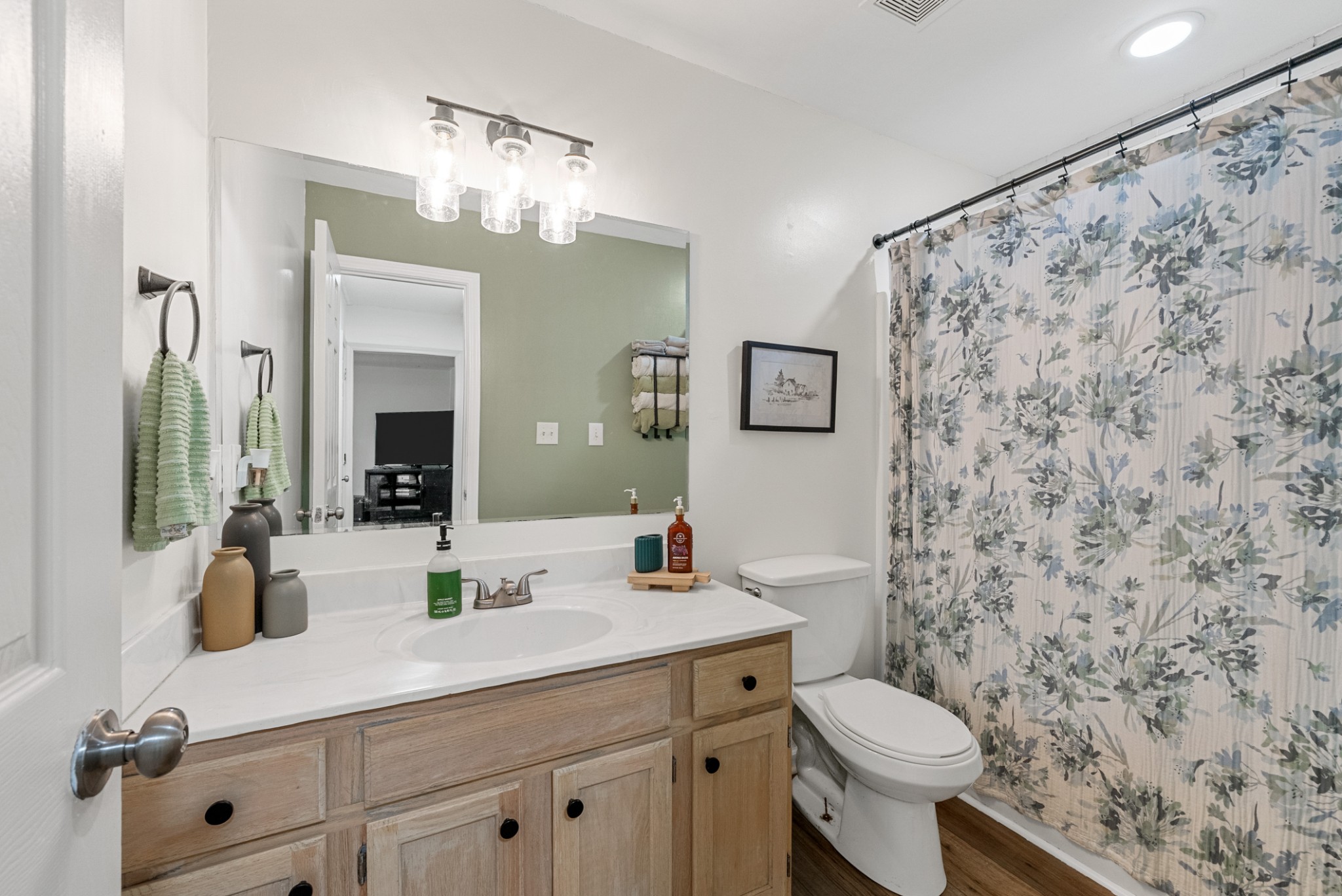 2930 Charlie Sleigh Rd