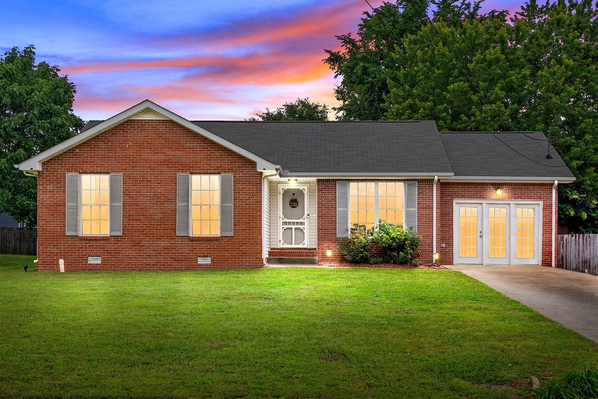 609 Corinth Ct