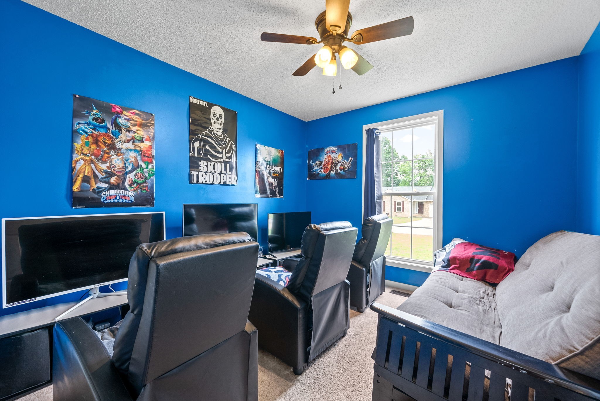 609 Corinth Ct