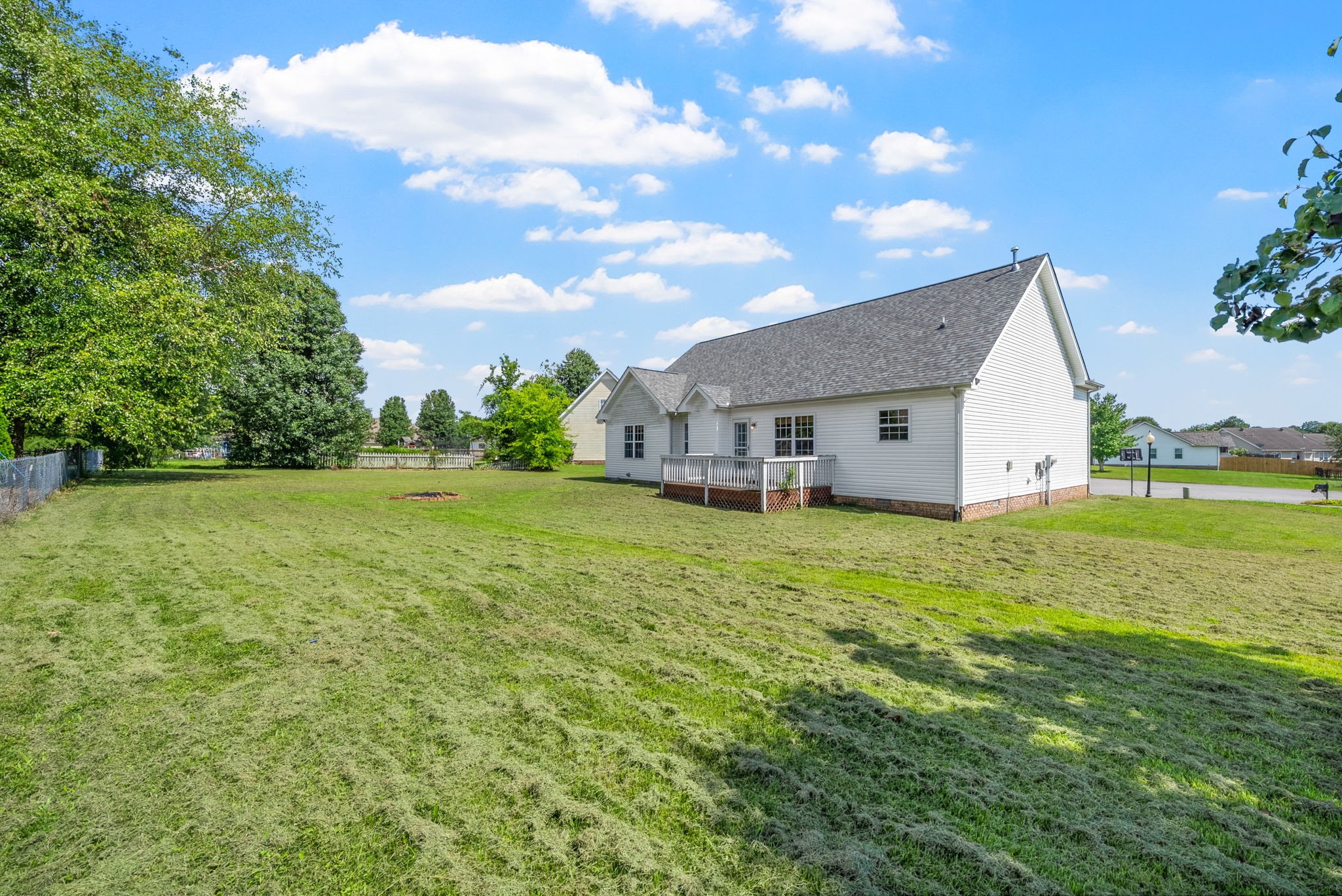 3393 Dabney Ln