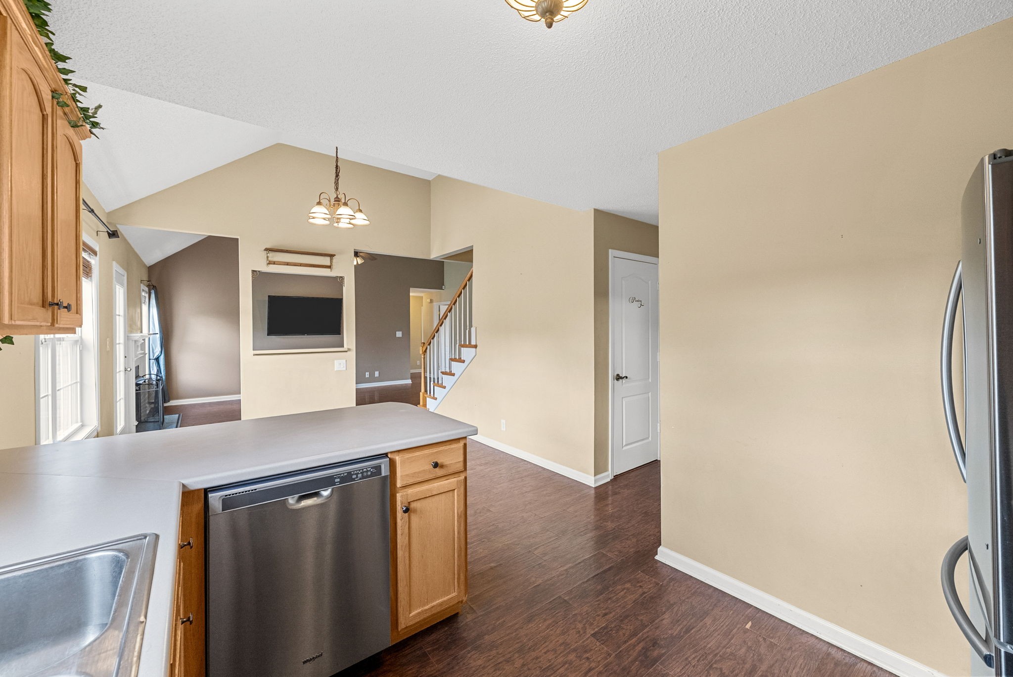 3393 Dabney Ln