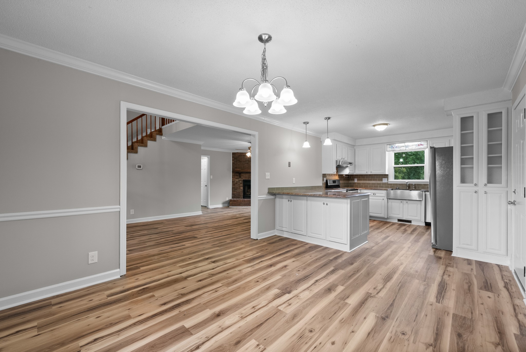 287 Ardmoor Dr