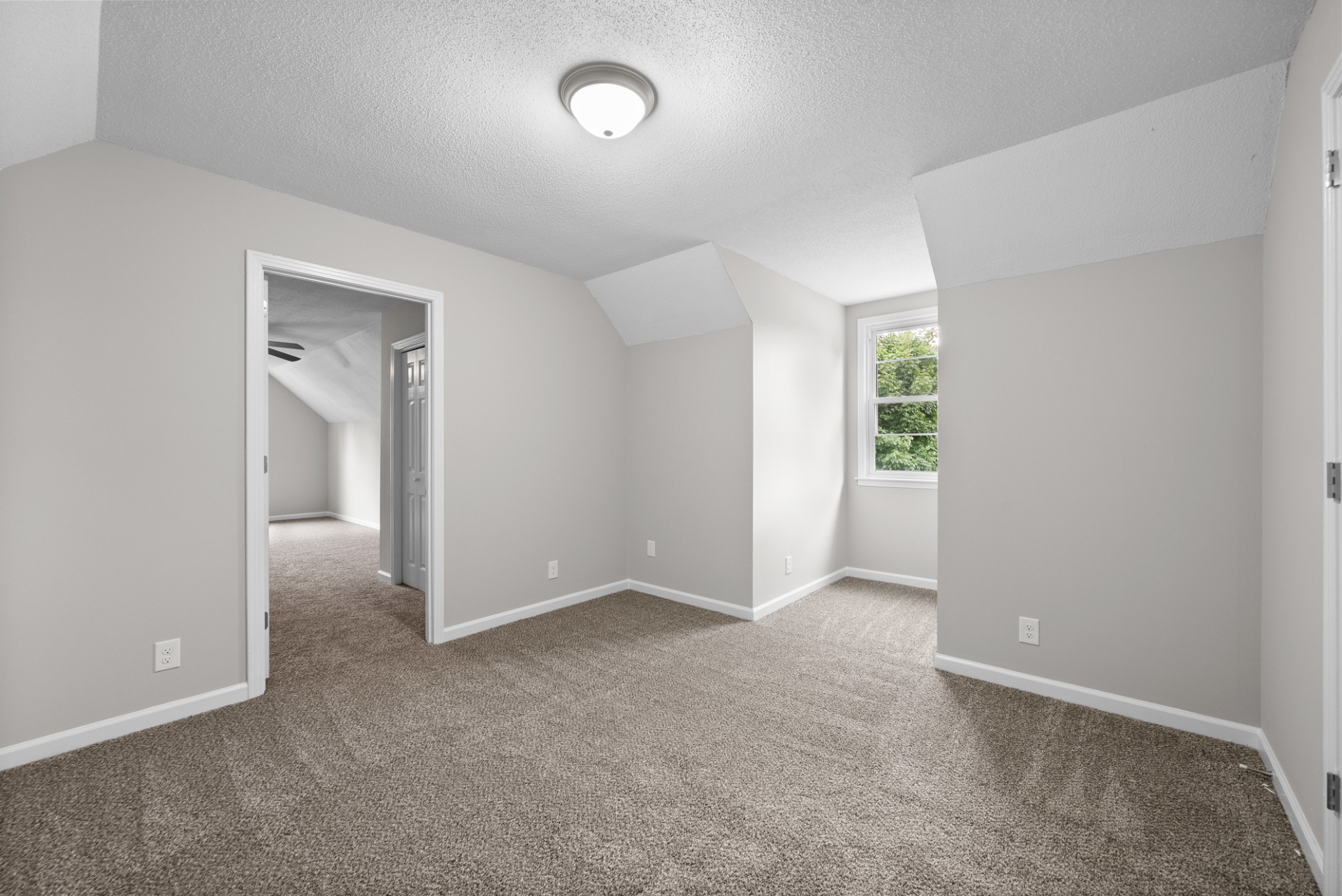 287 Ardmoor Dr