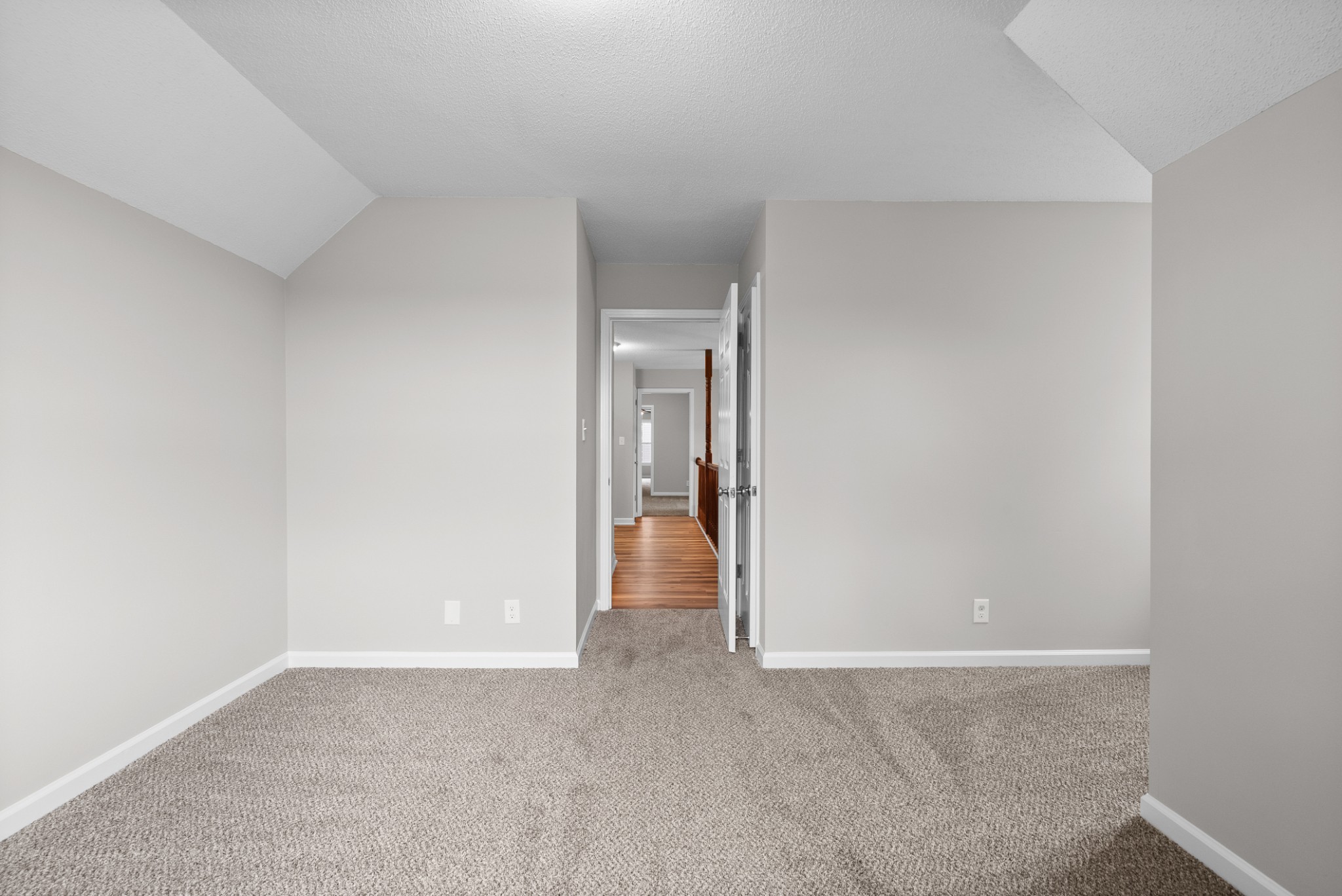 287 Ardmoor Dr