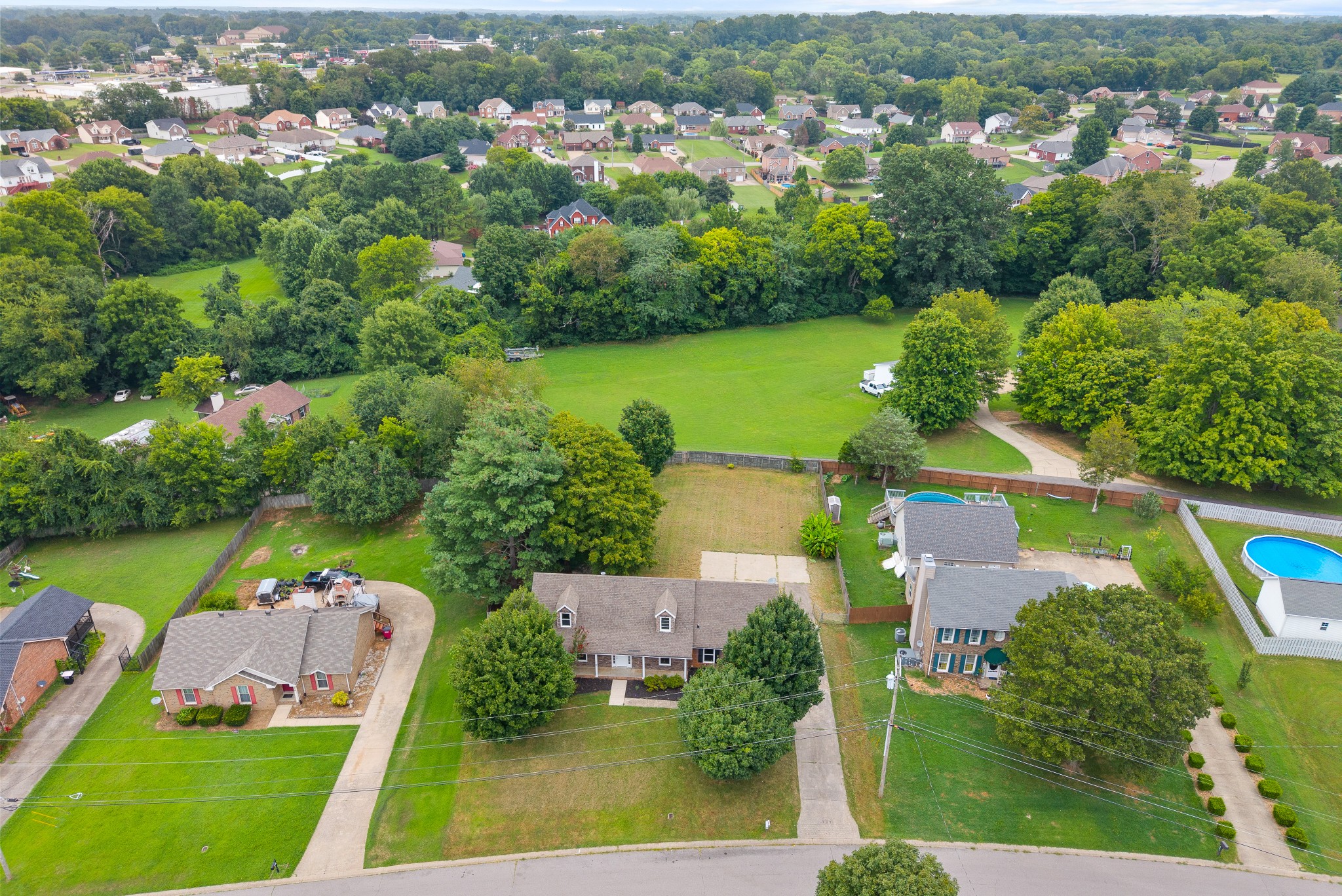 287 Ardmoor Dr