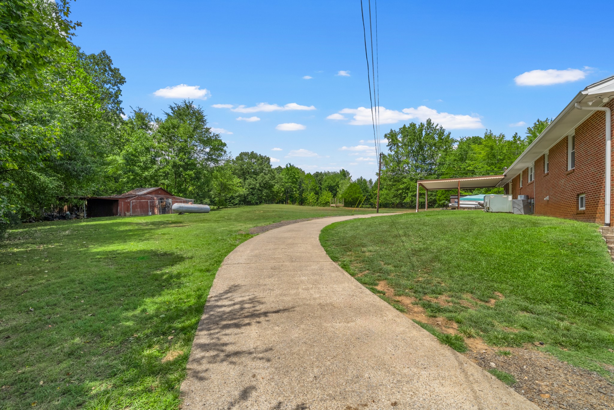 2500 Highway 48