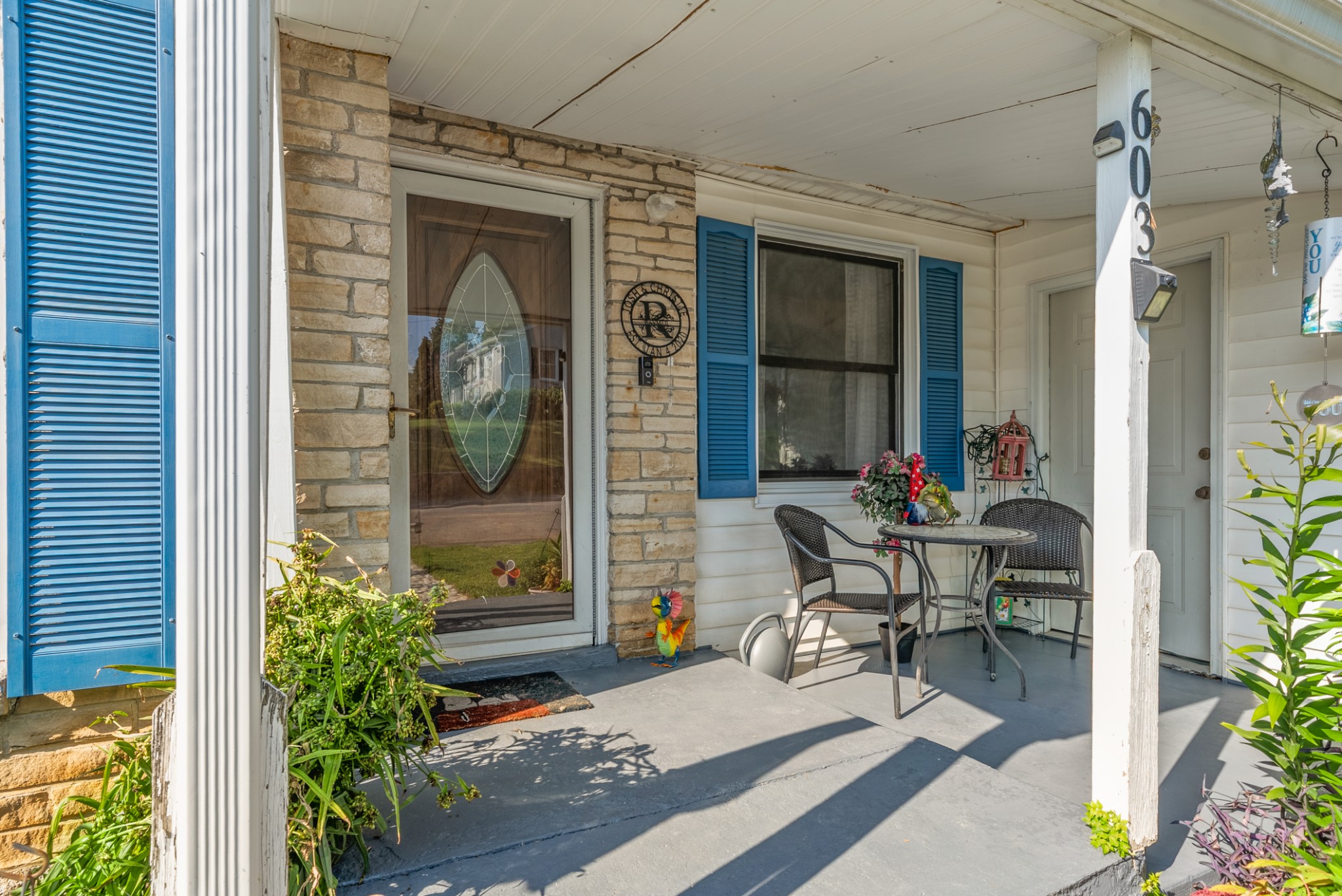 603 Crestview Dr