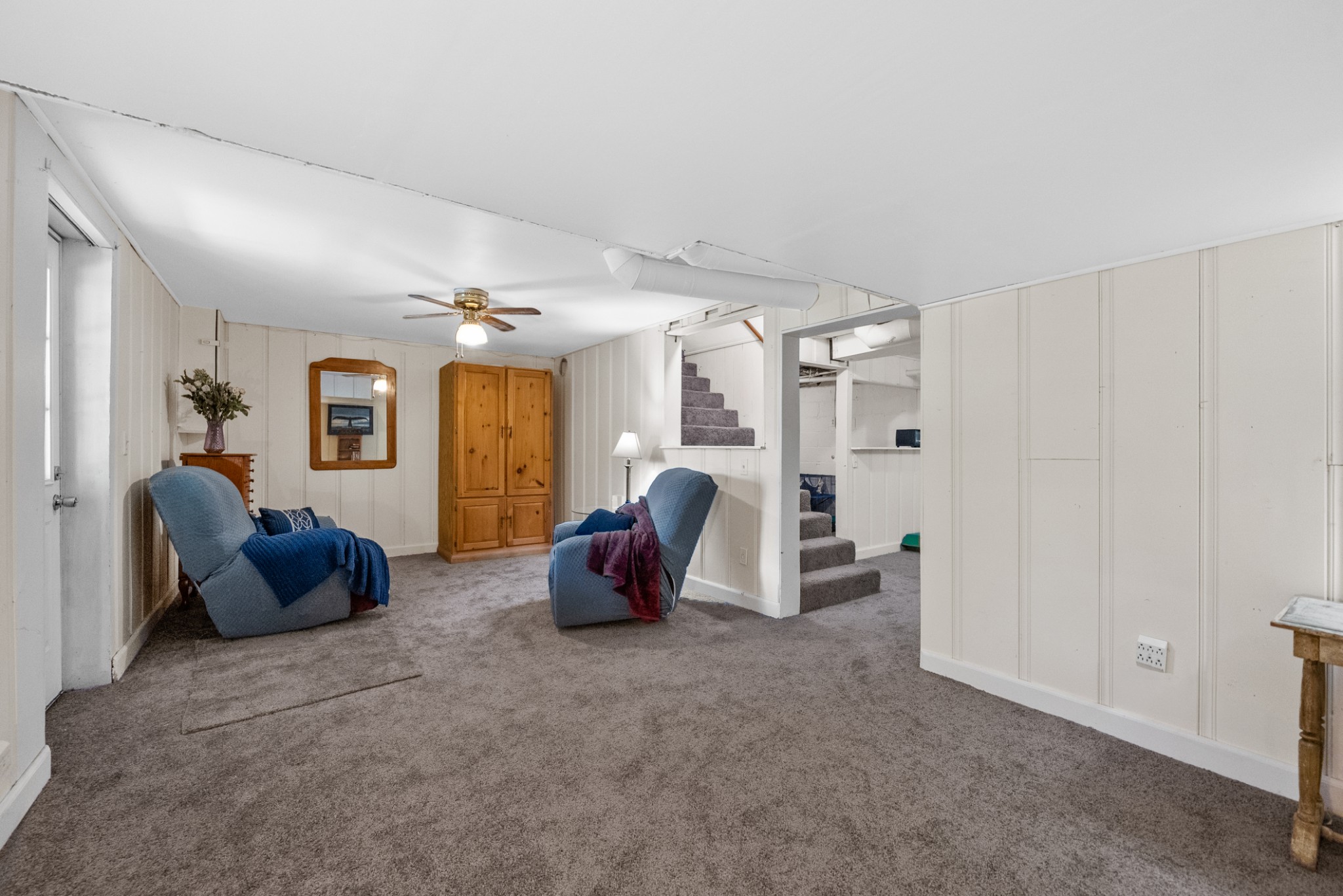 603 Crestview Dr