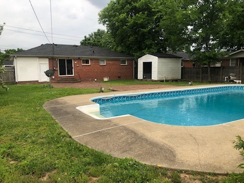 1720 Calvin Dr
