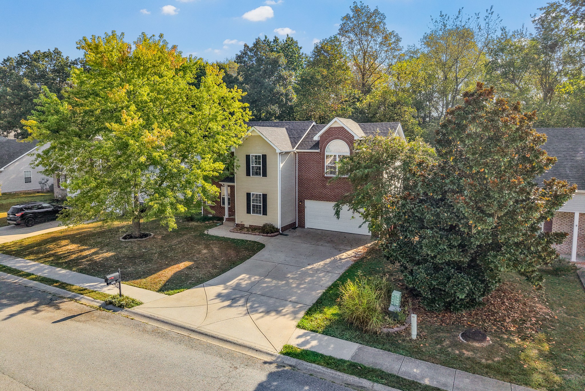 2765 Ann Dr