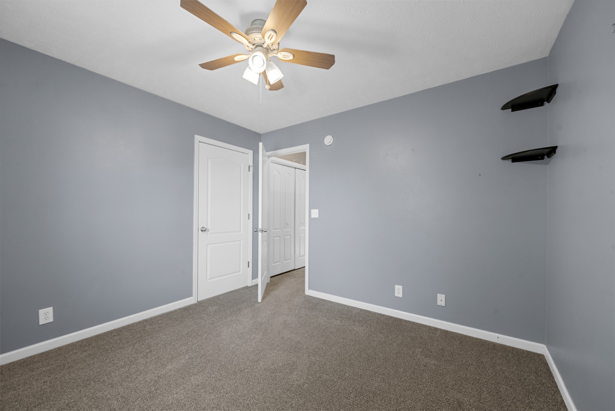 2765 Ann Dr