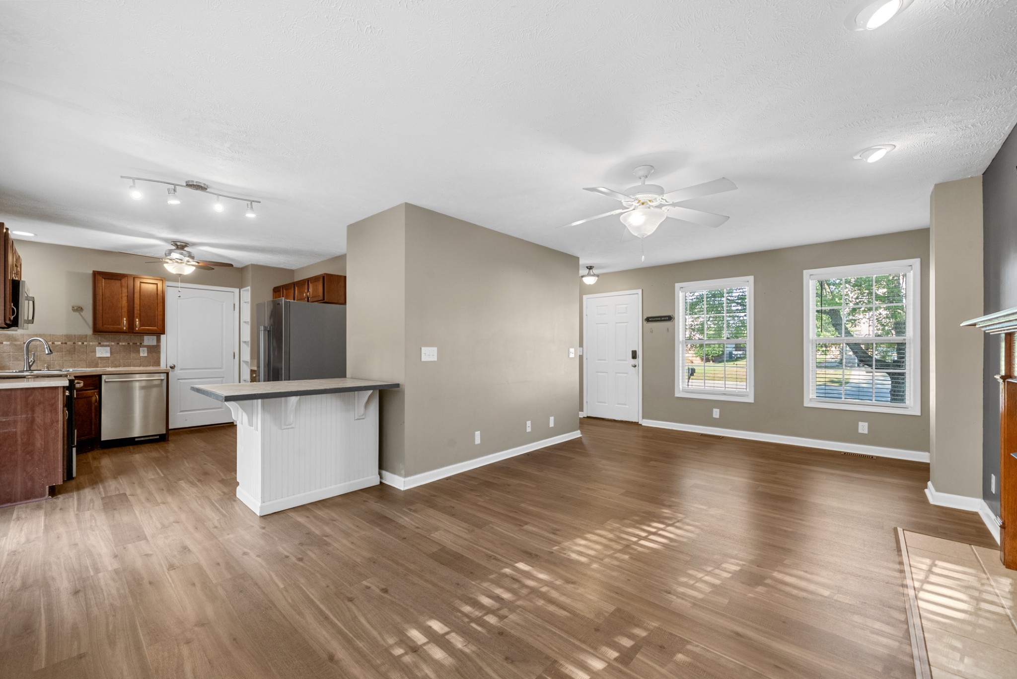 2765 Ann Dr