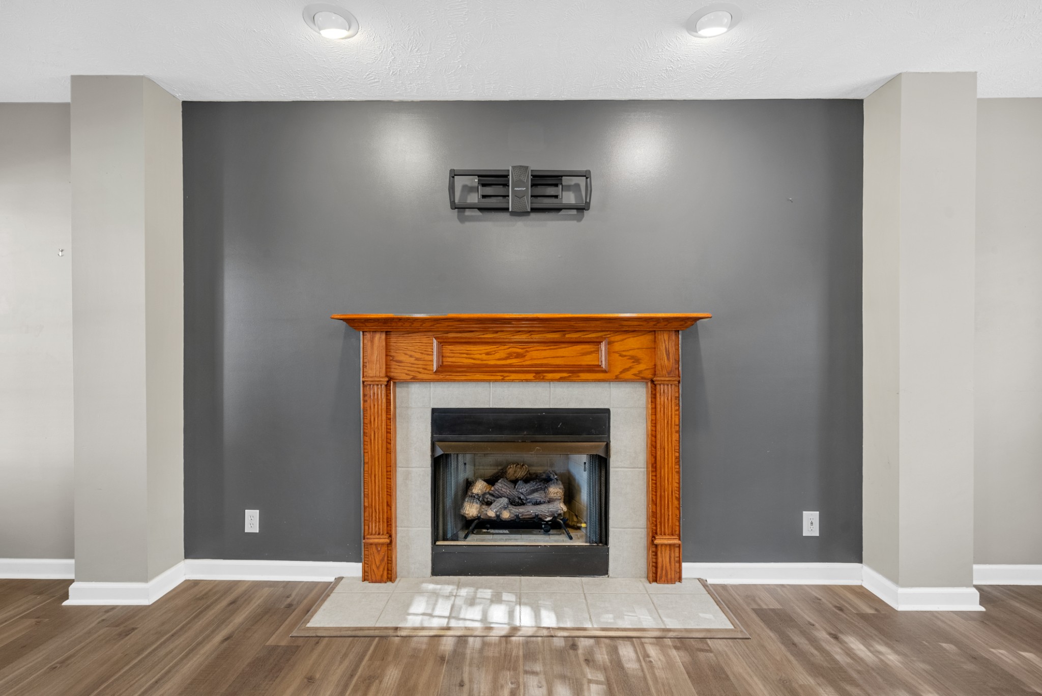 2765 Ann Dr