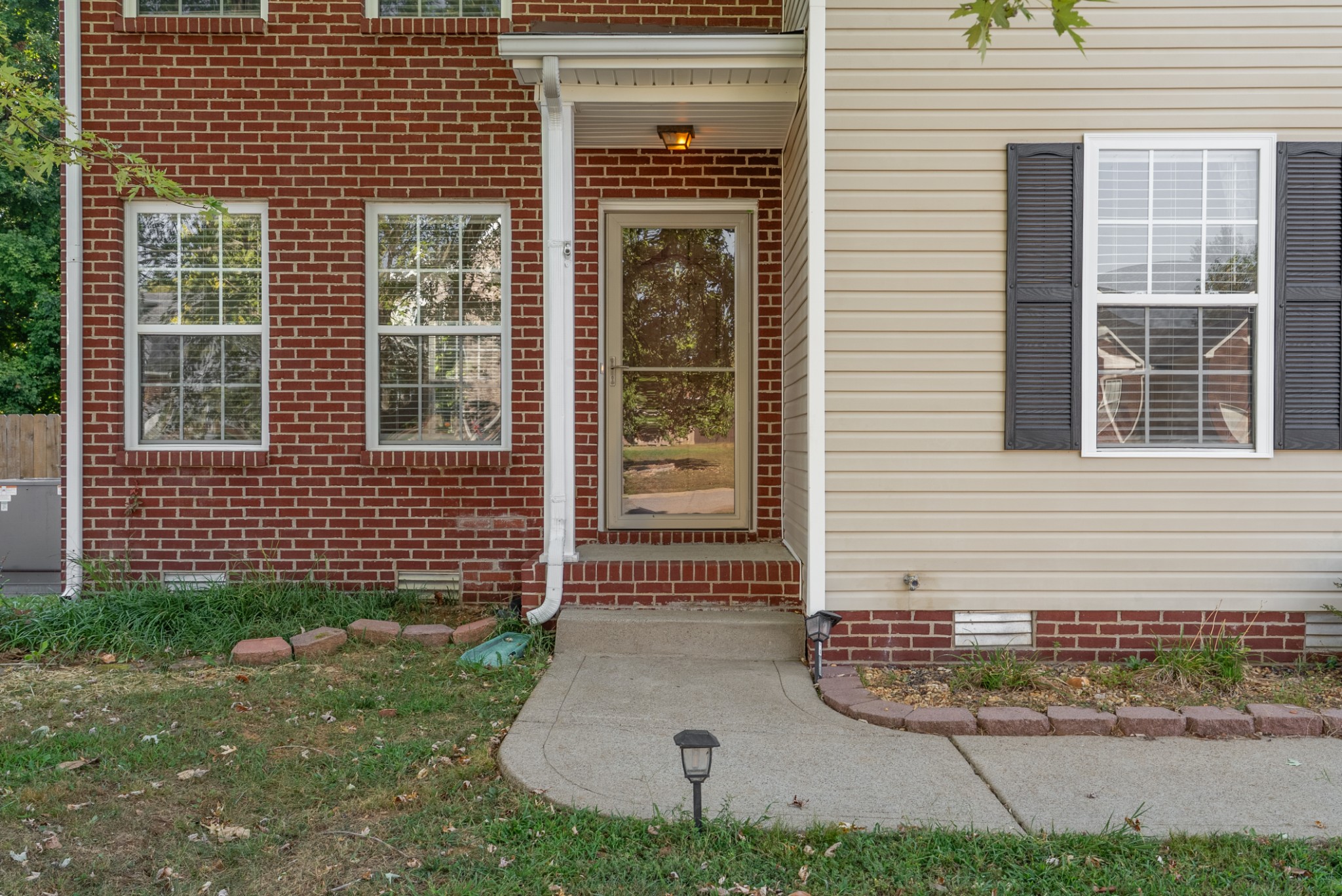 2765 Ann Dr