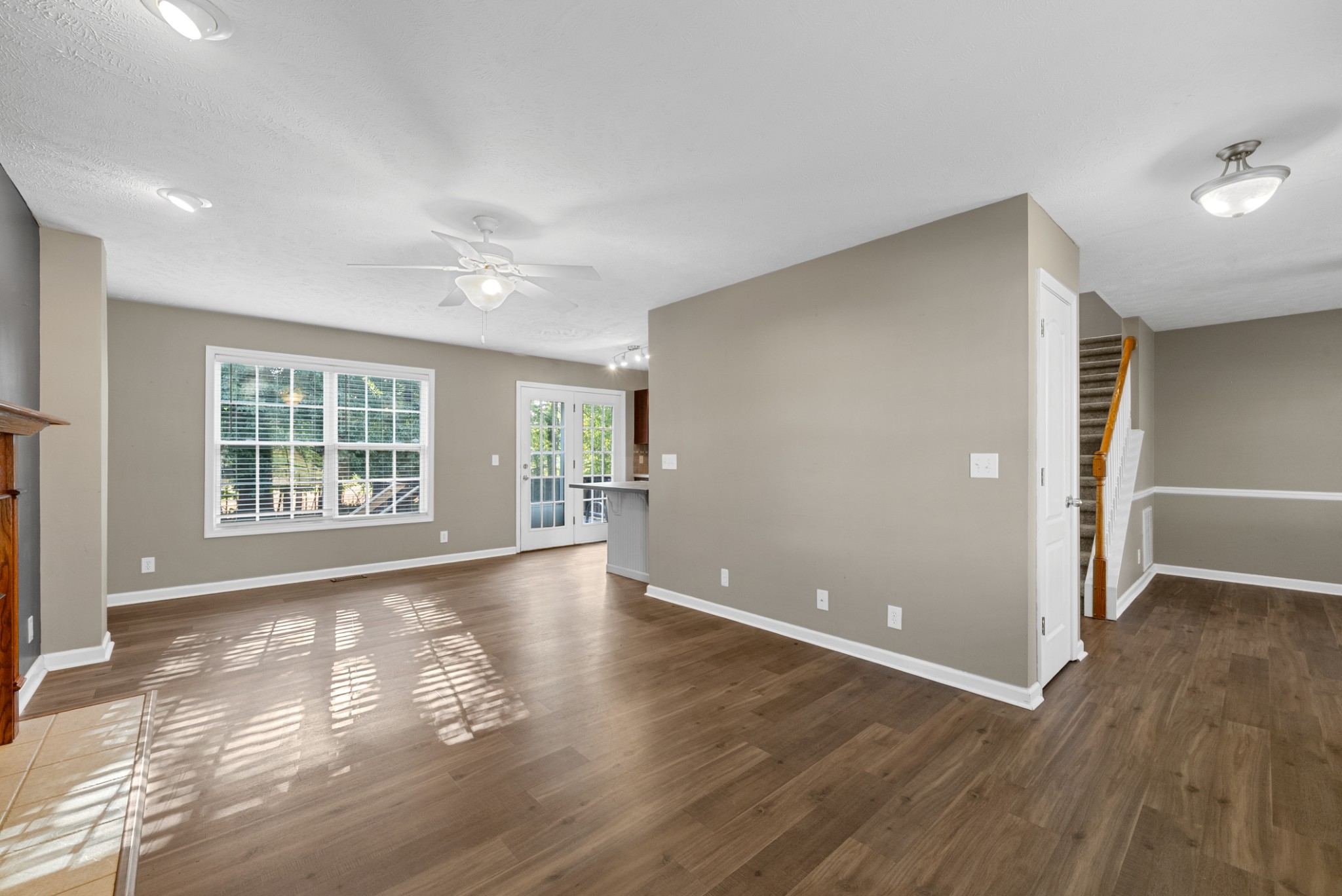 2765 Ann Dr