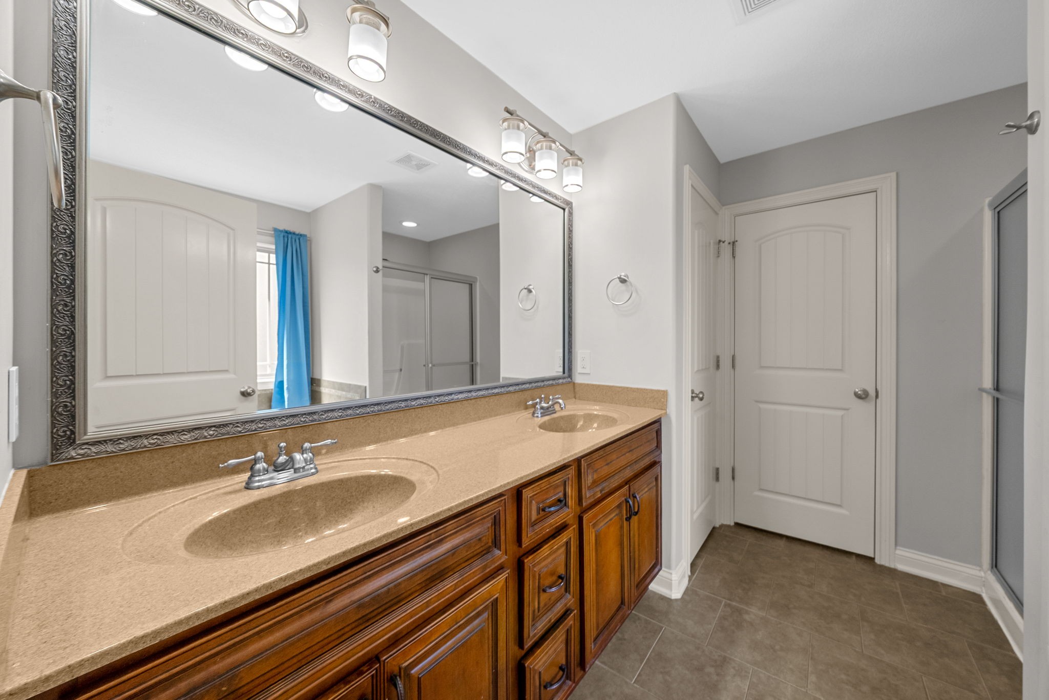 1705 Autumn Dr