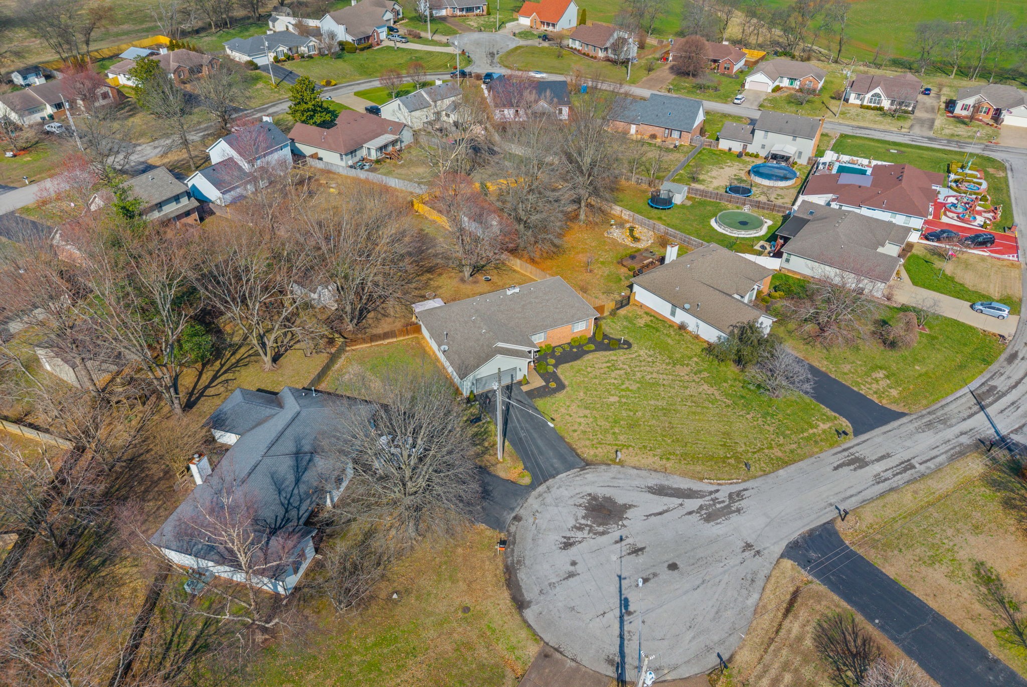 1407 Oak Tree Ct