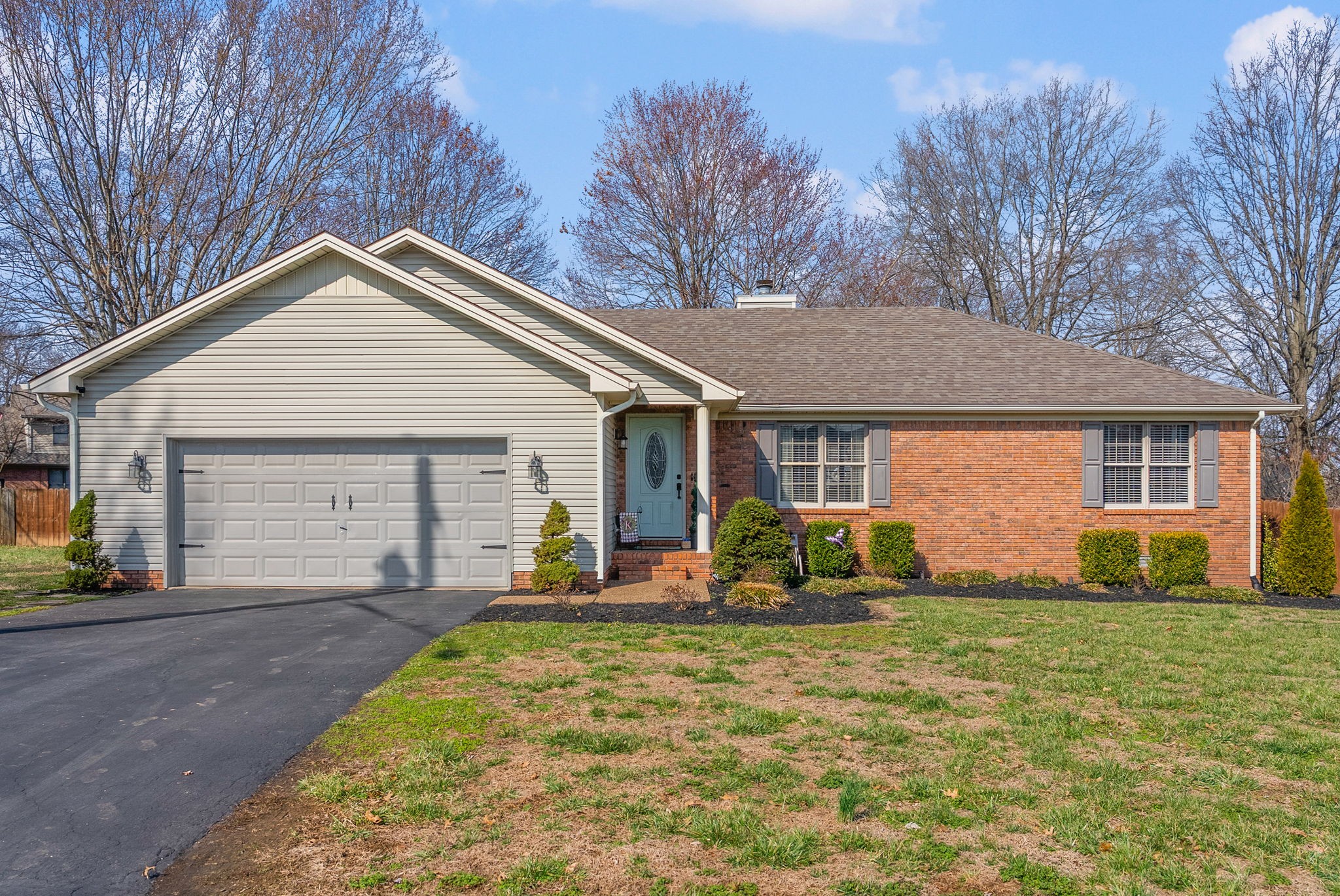 1407 Oak Tree Ct