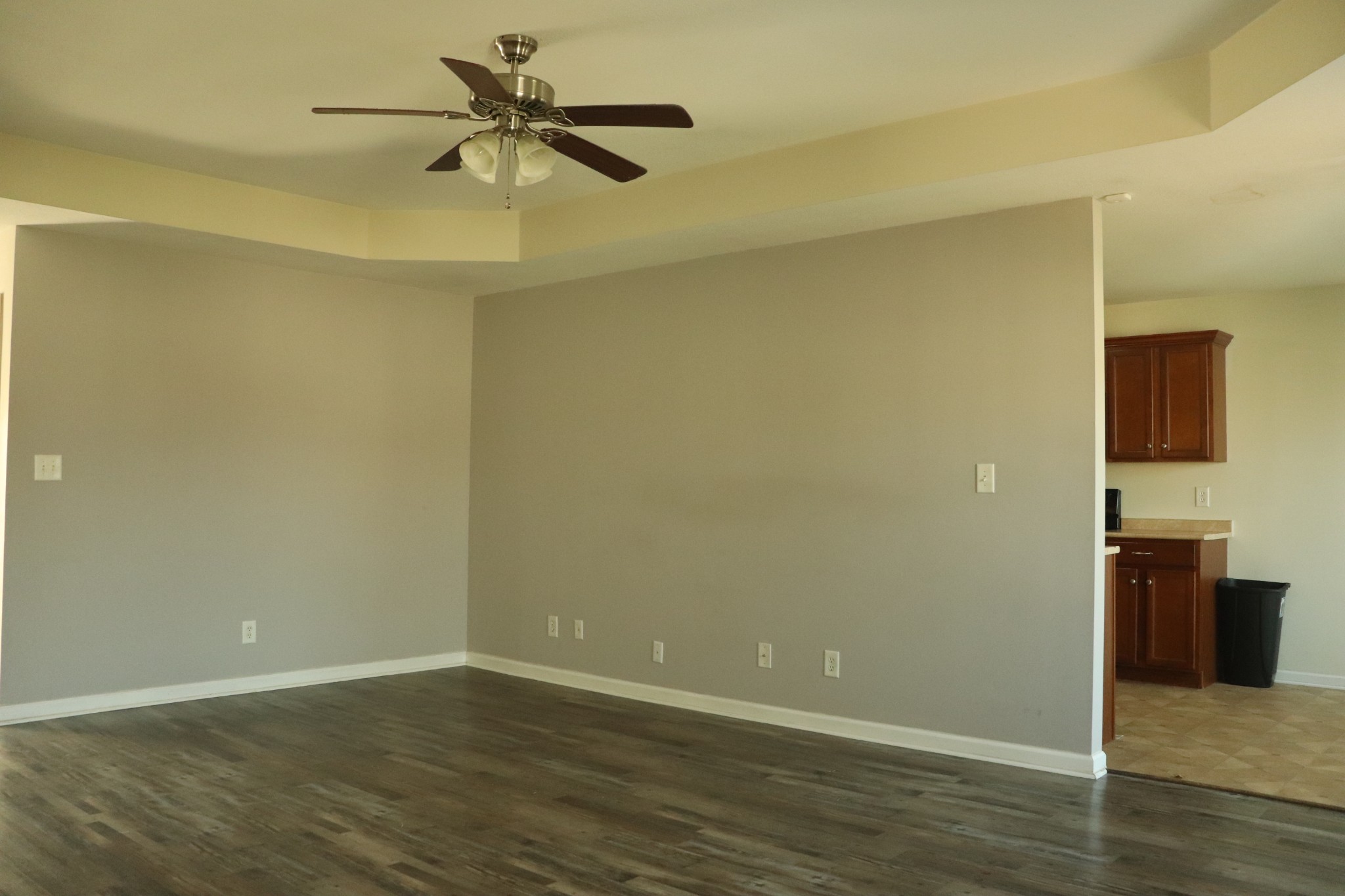 303 Chalet Cir