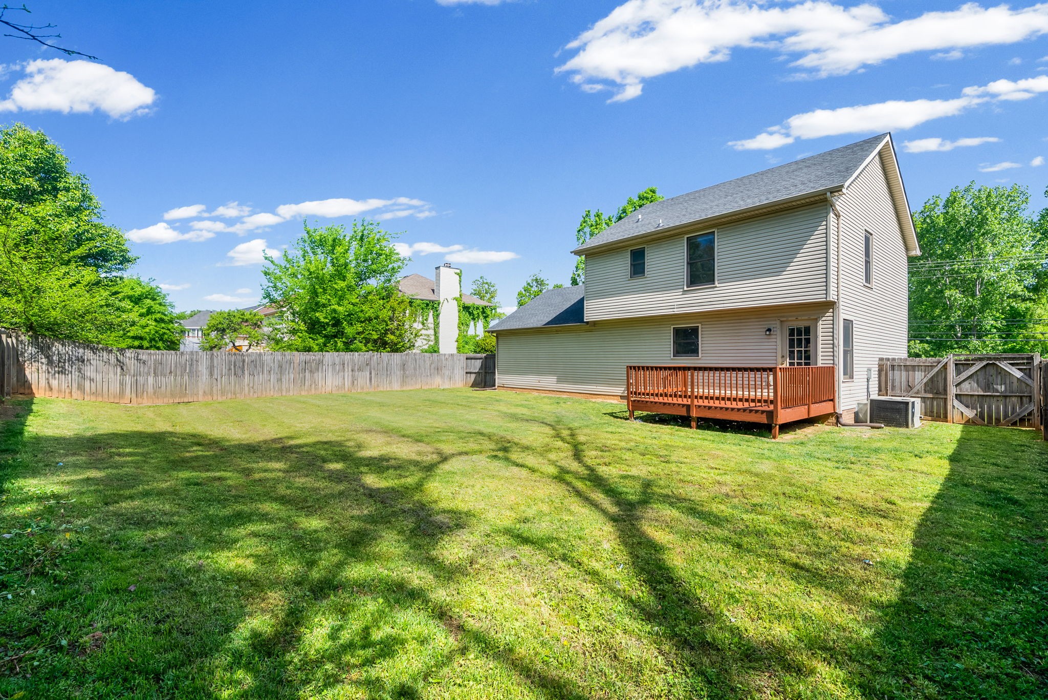 1706 Hazelwood Rd