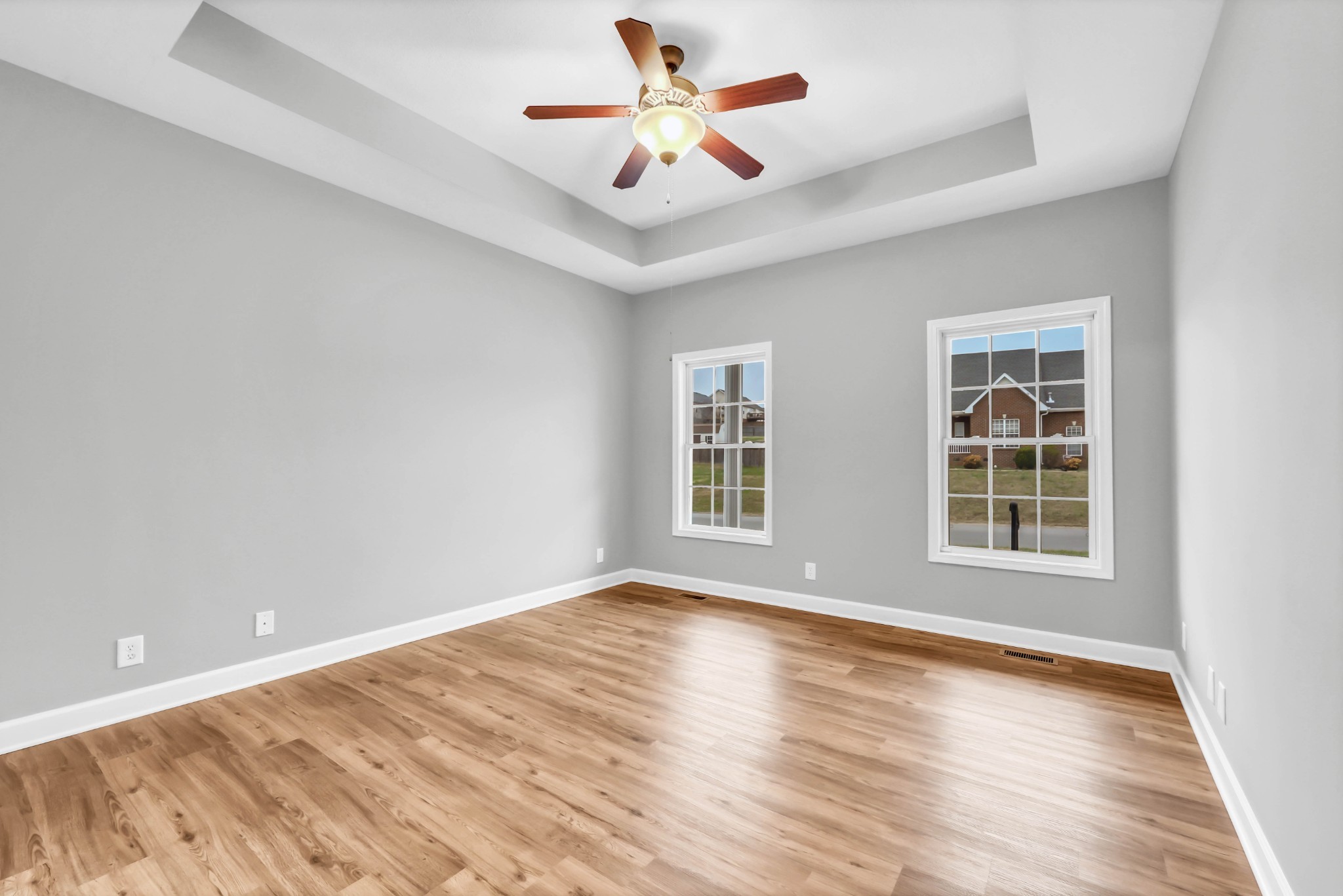 154 Derwent Dr