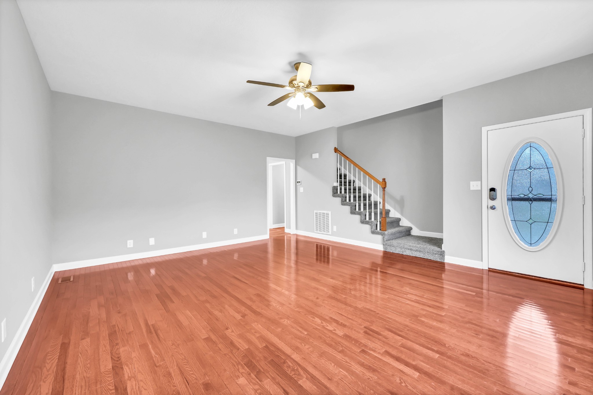 154 Derwent Dr