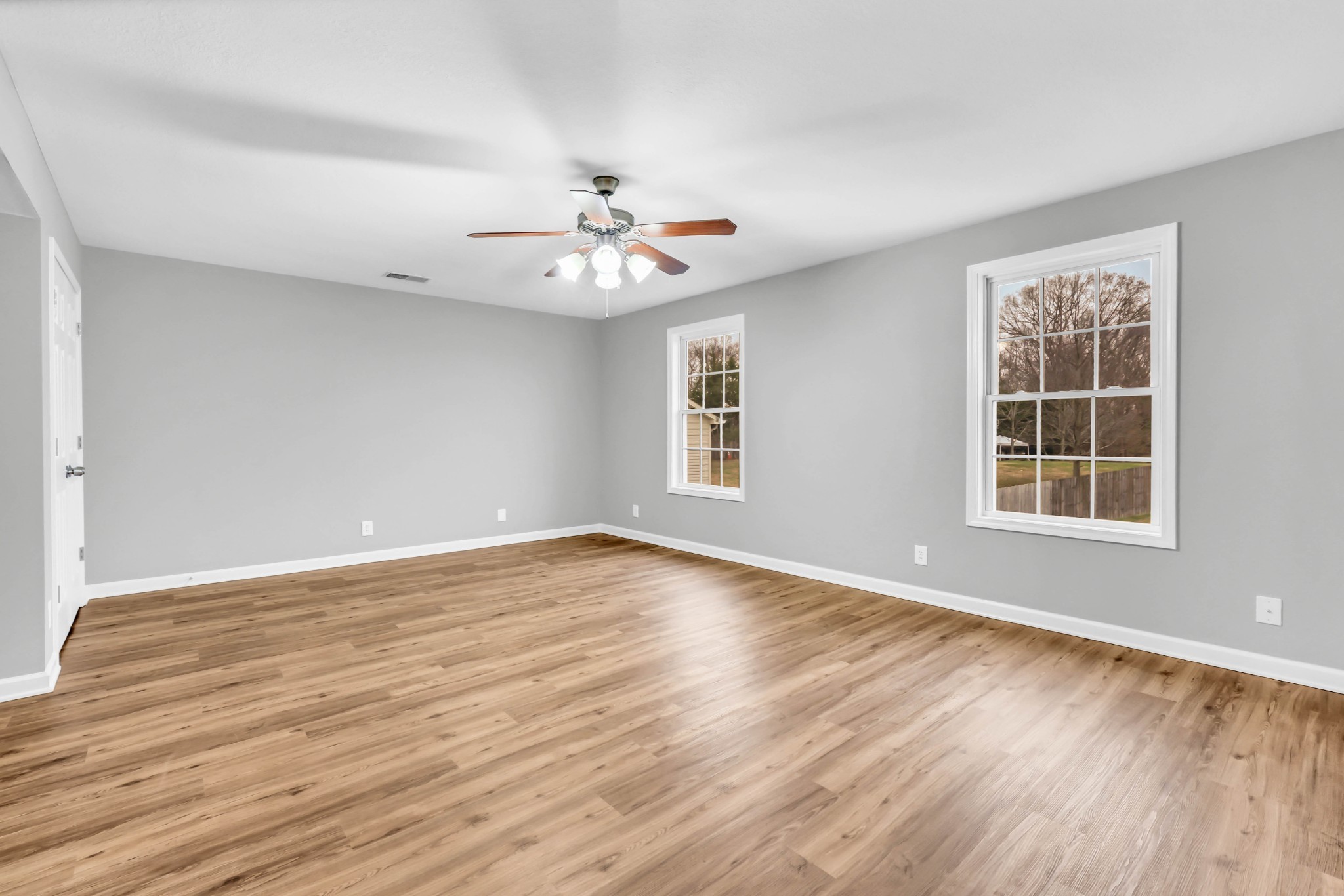 154 Derwent Dr