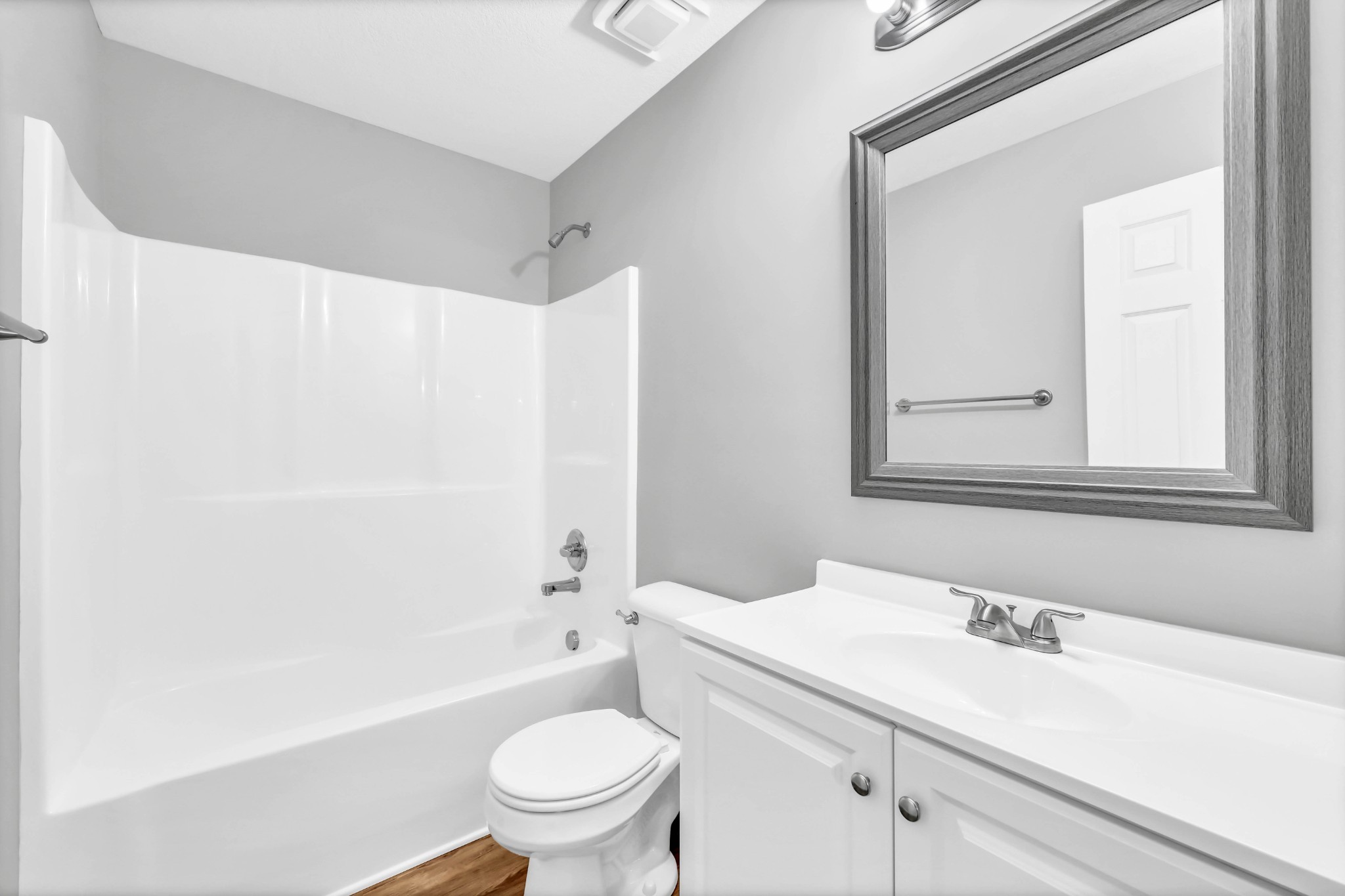 154 Derwent Dr