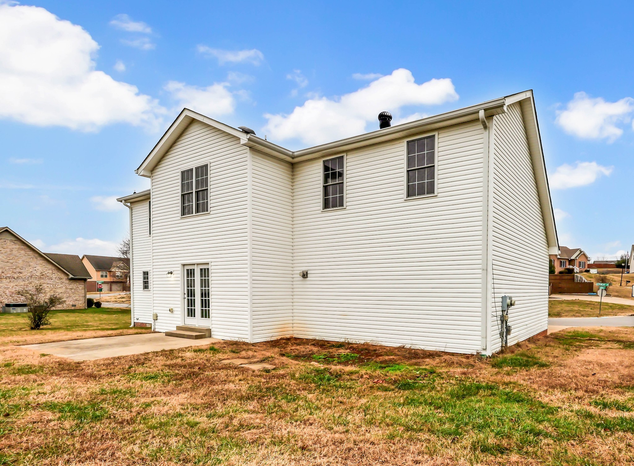 154 Derwent Dr