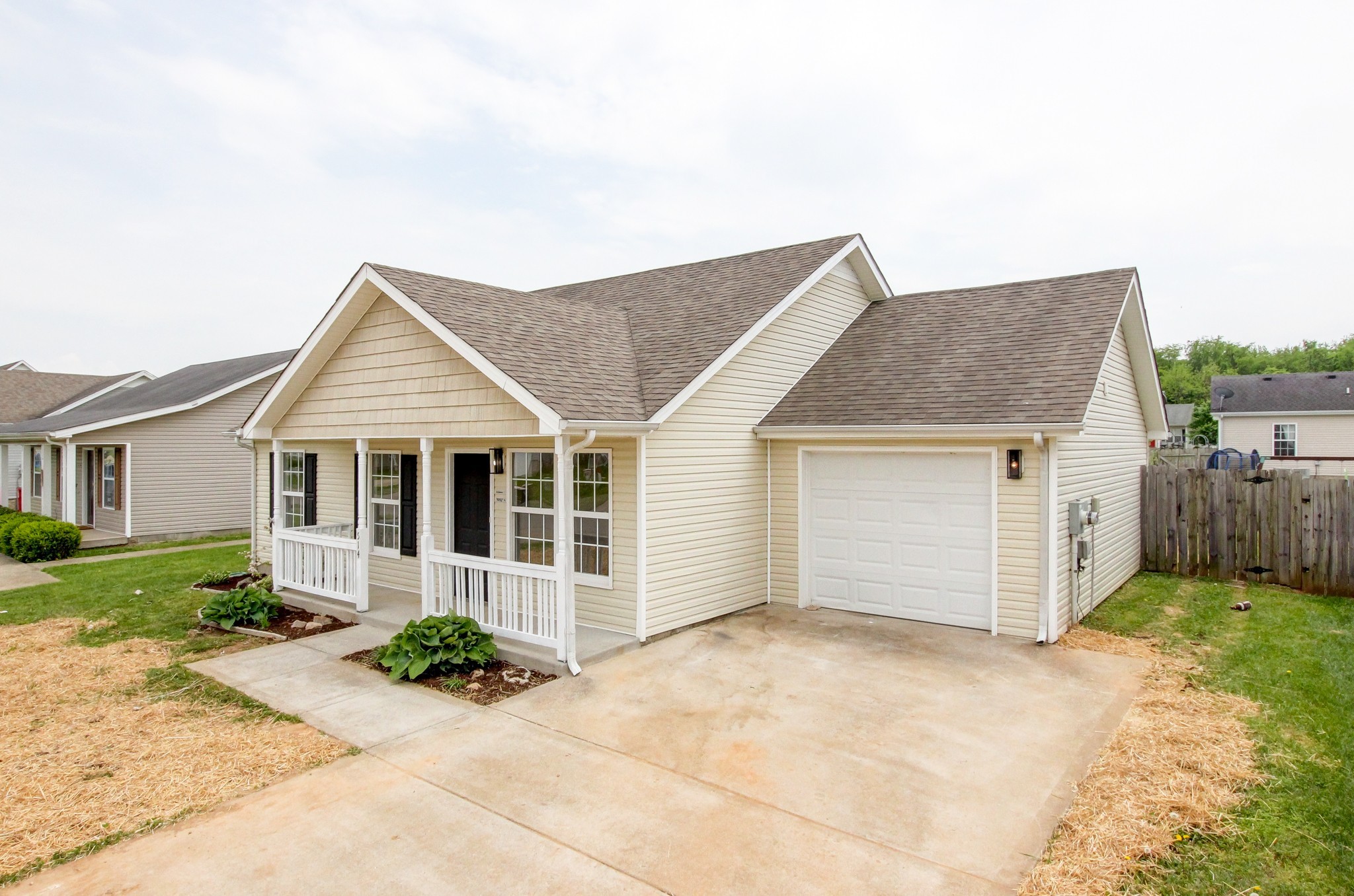 514 Fox Trot Dr