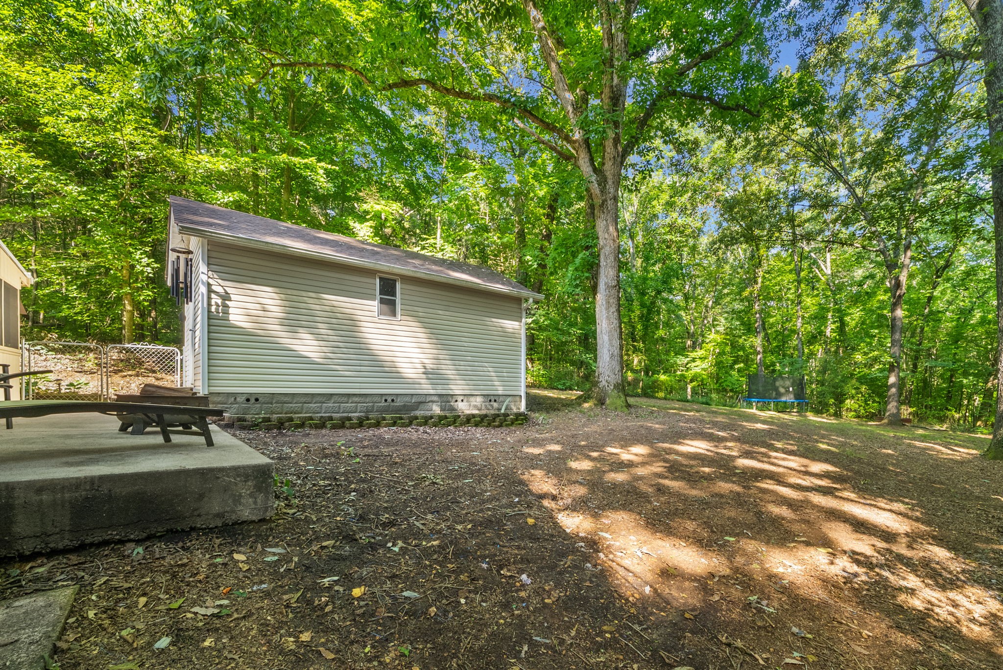 1890 Garwood Dr