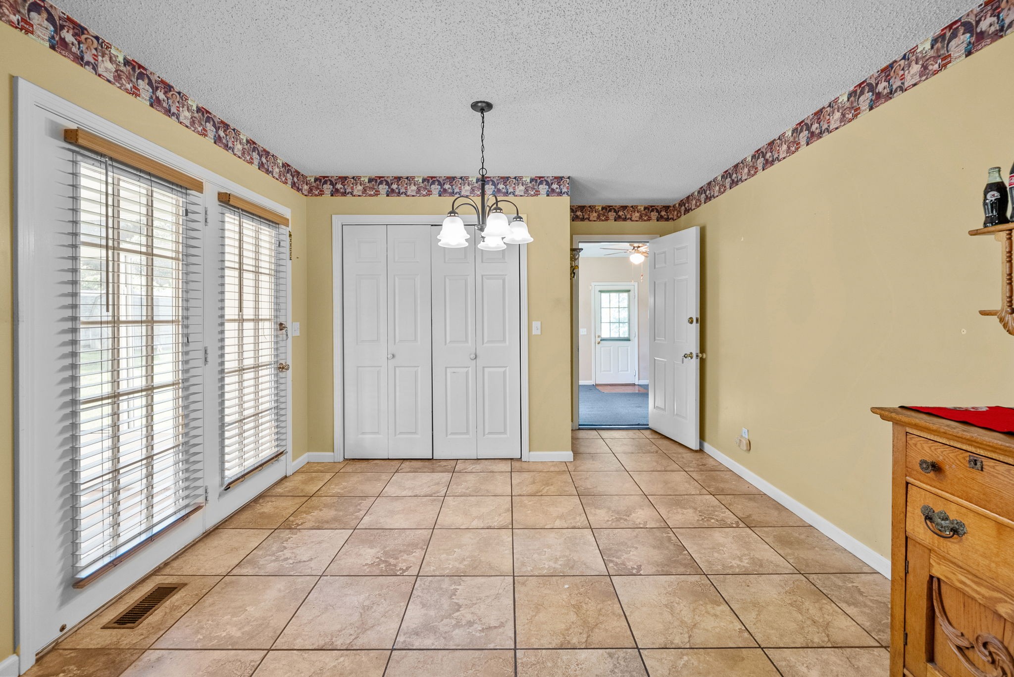 337 Kelsey Dr