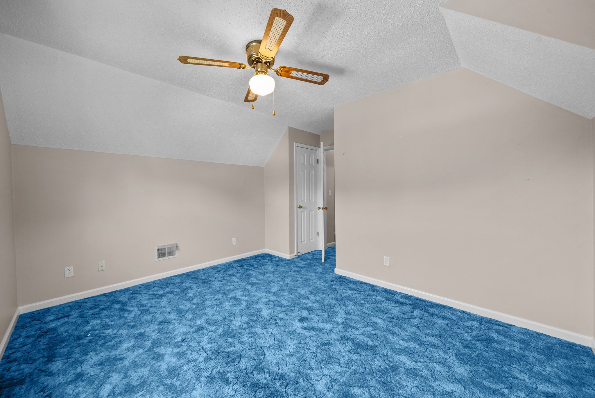 337 Kelsey Dr