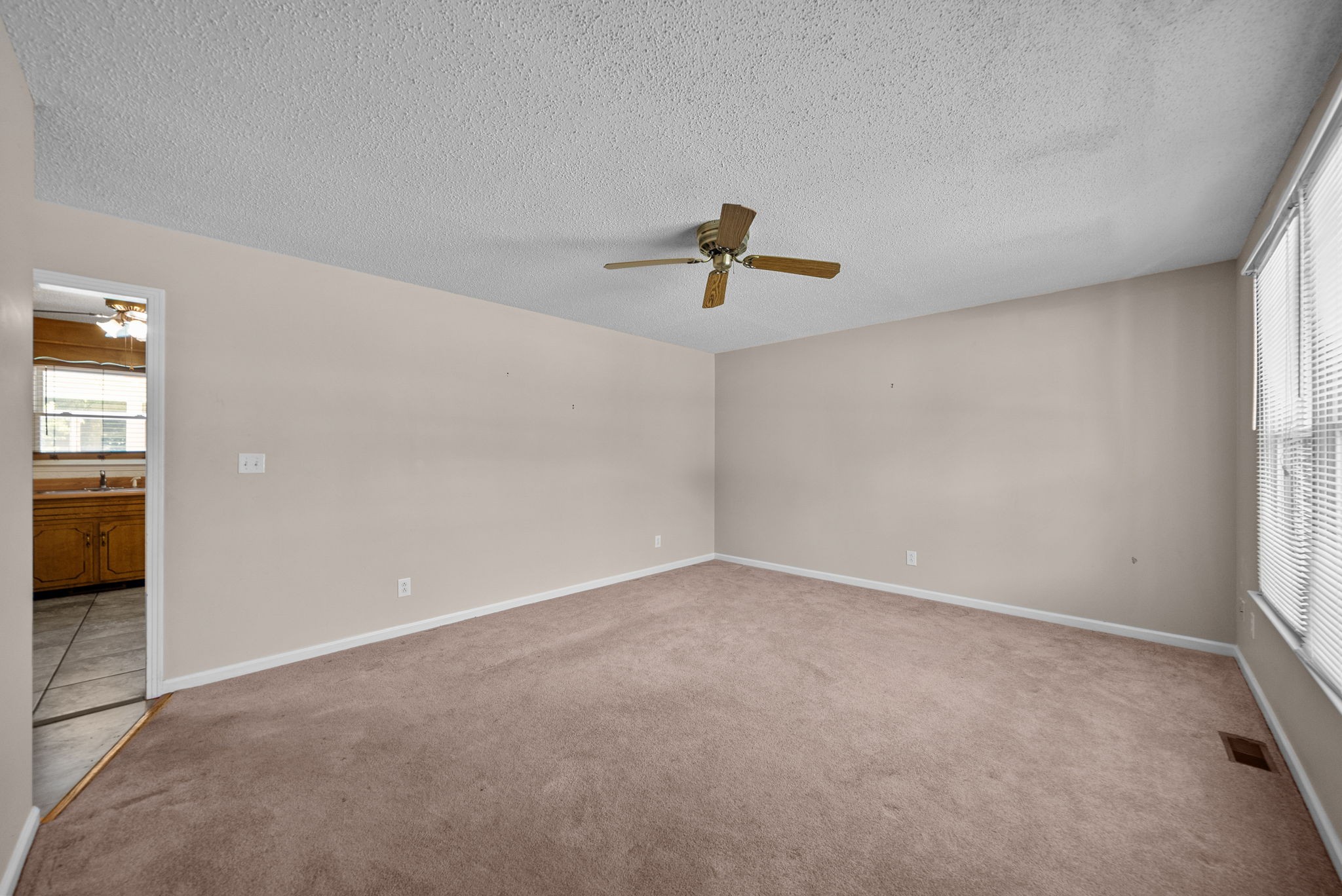 337 Kelsey Dr
