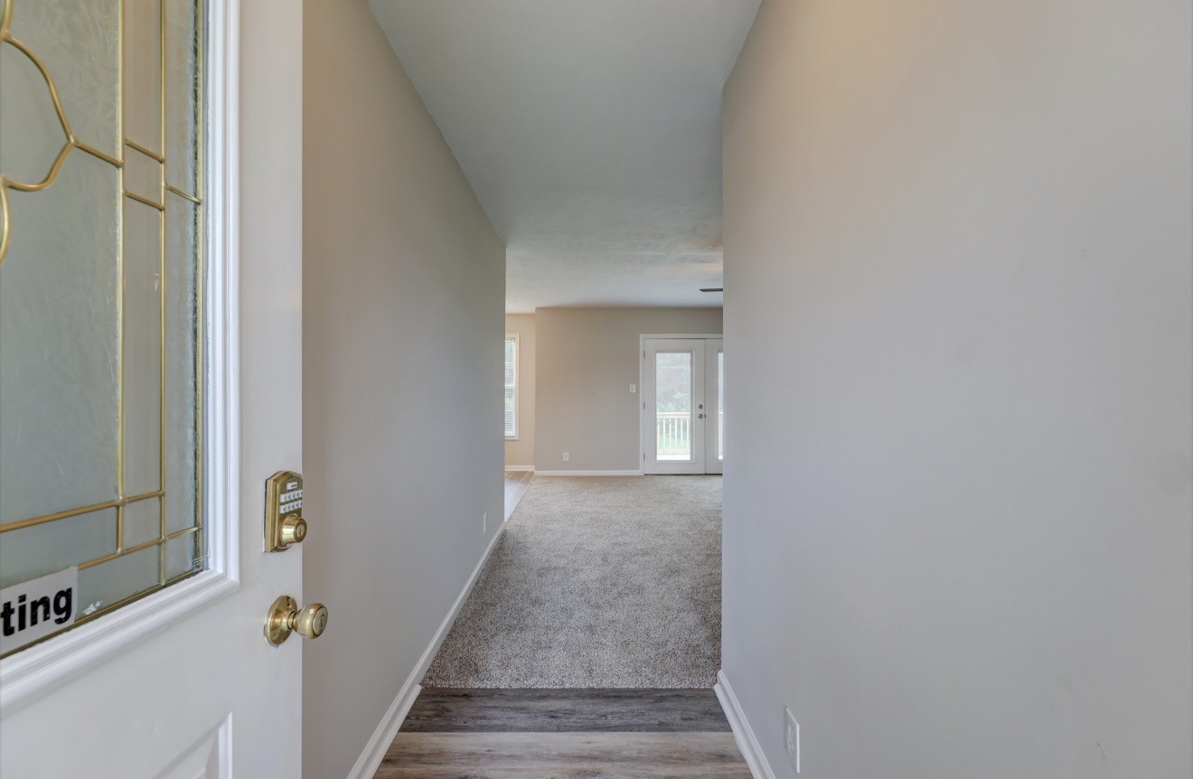 810 Shetland Dr