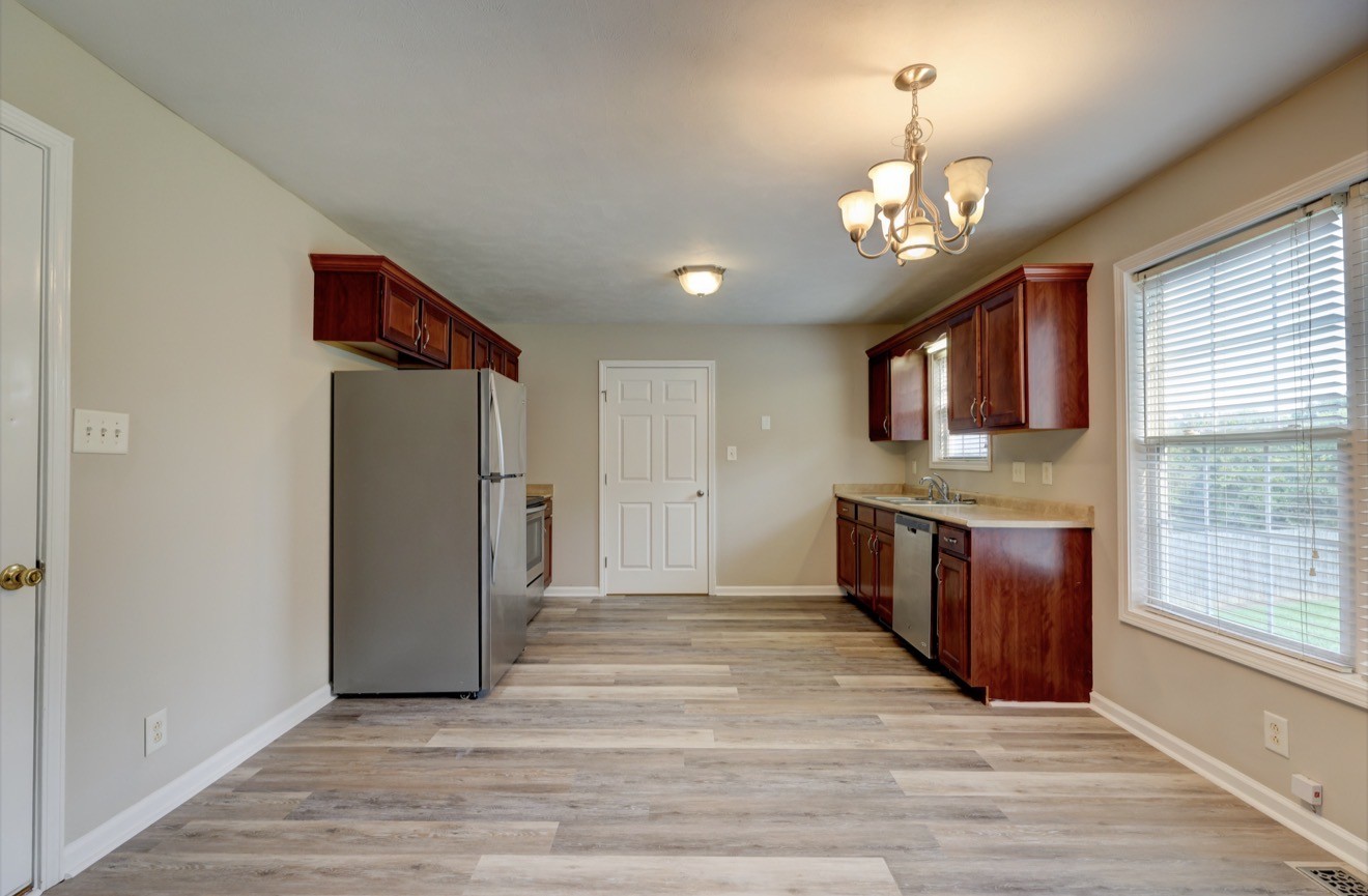 810 Shetland Dr