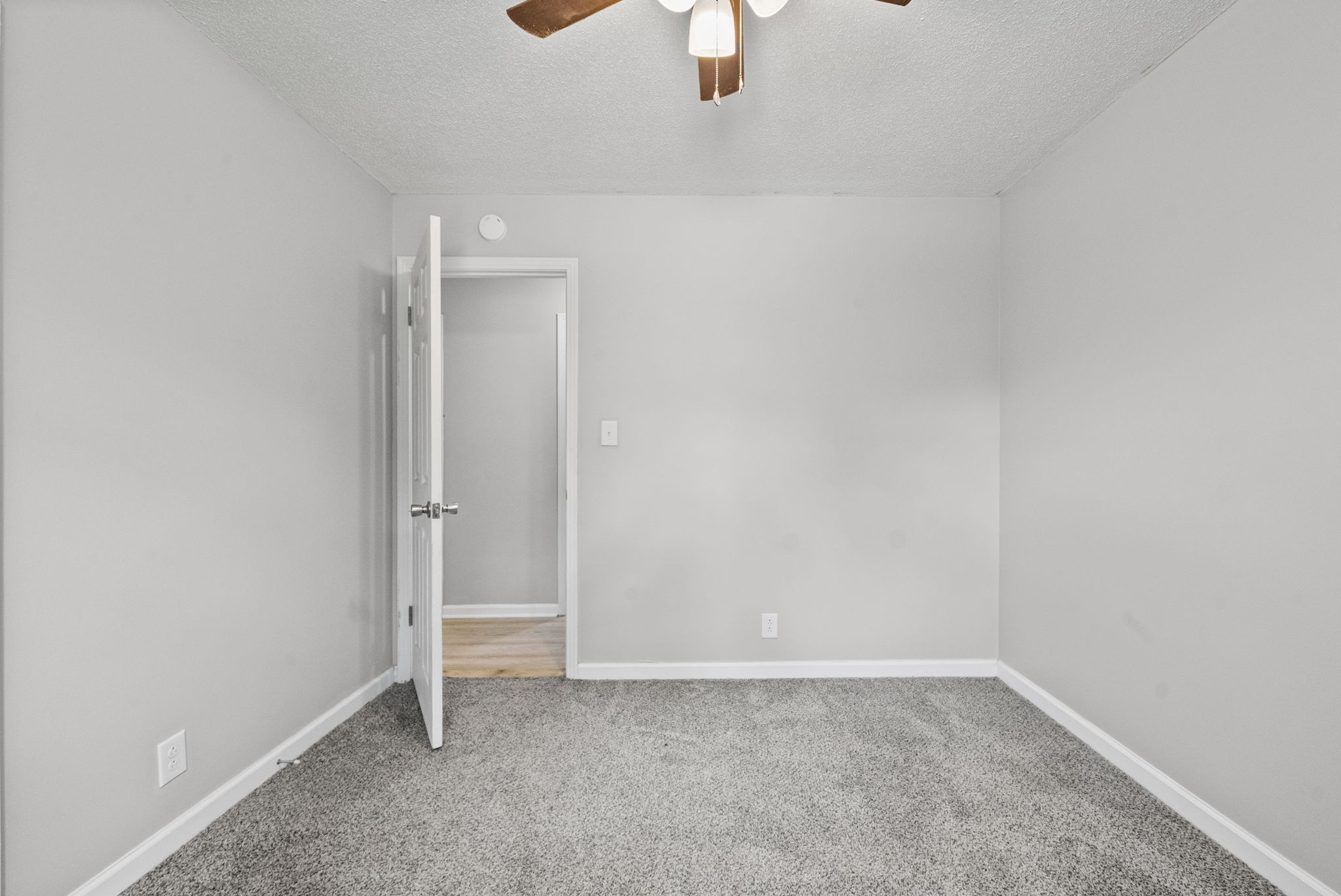 684 Dean Rd
