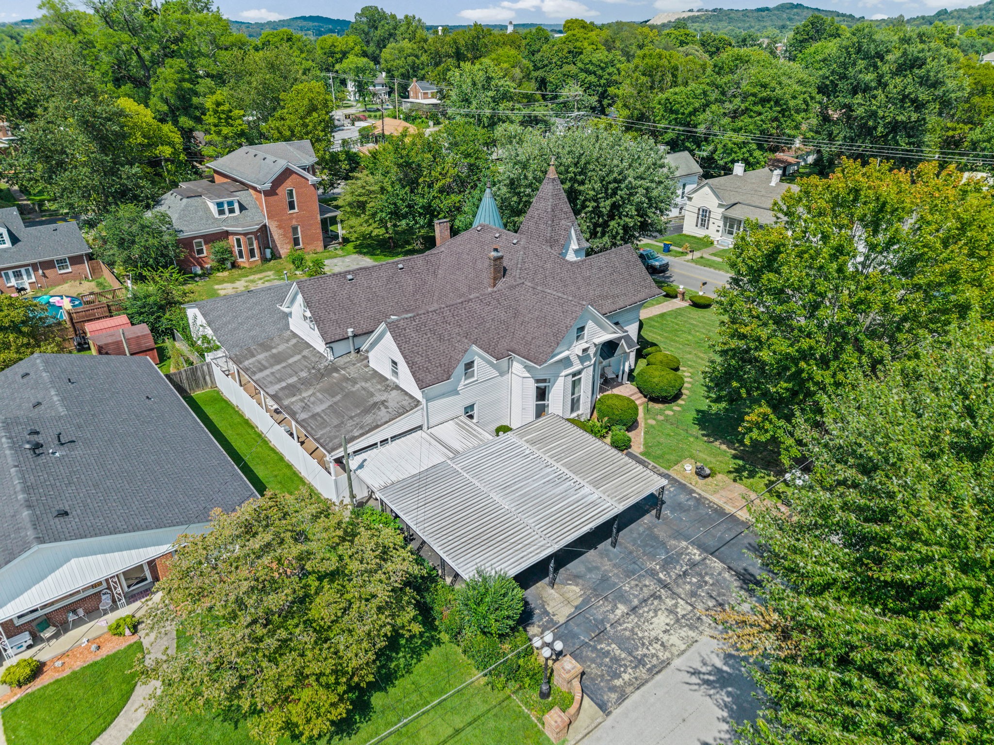 432 Nashville St