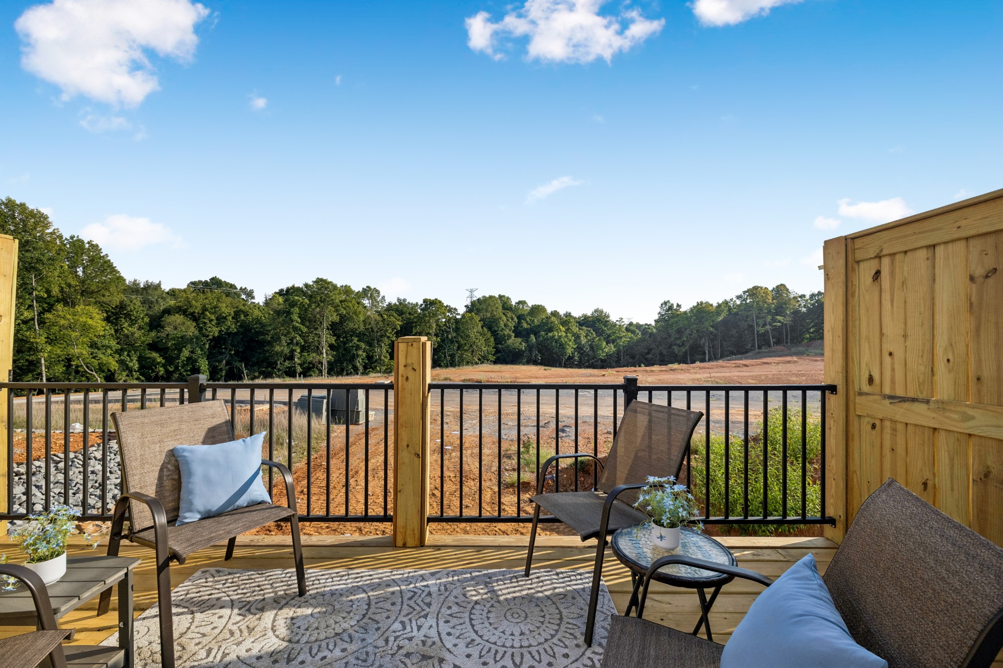 2255 McCormick Ln Unit: 102