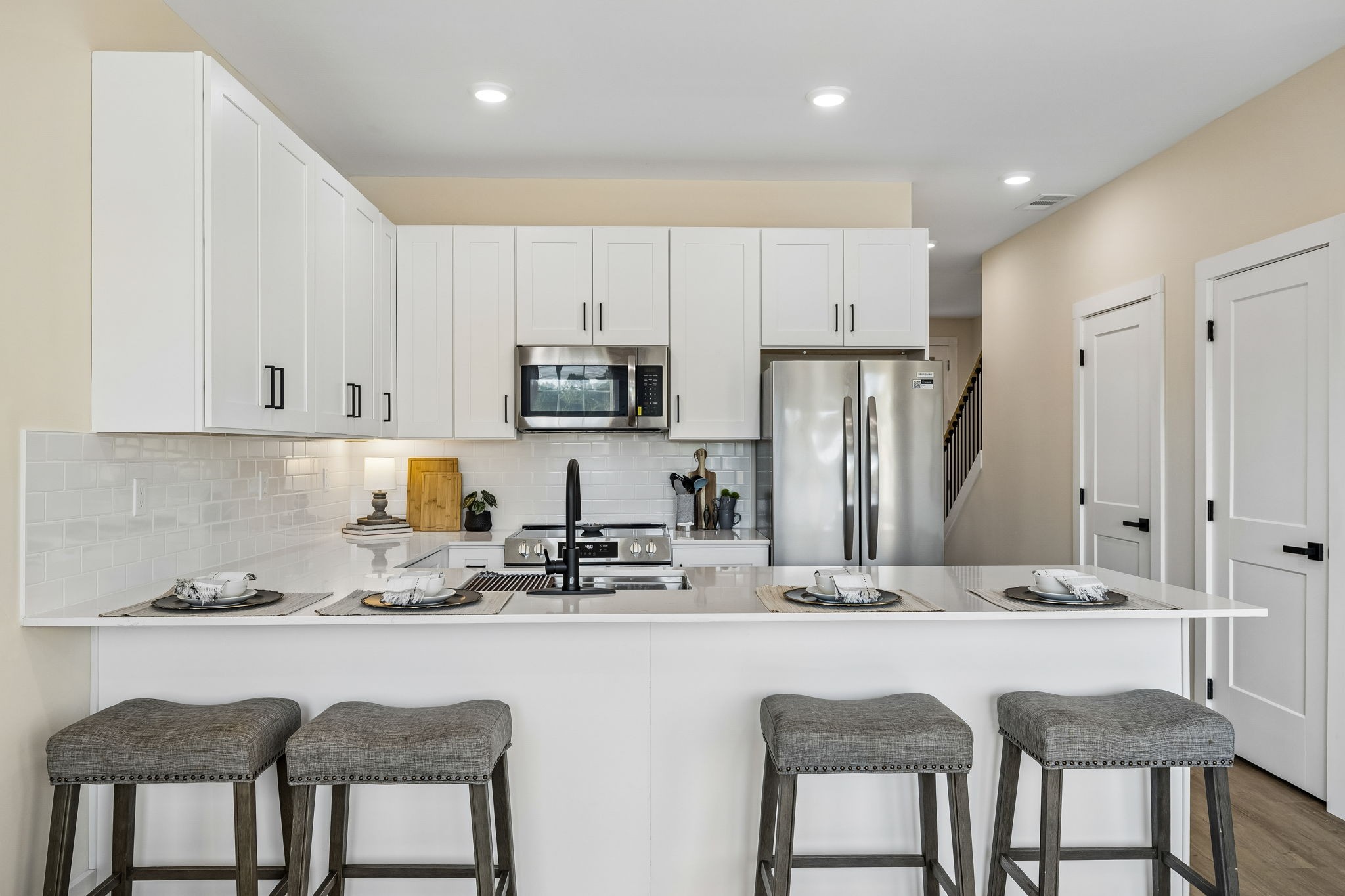 2255 McCormick Ln Unit: 102