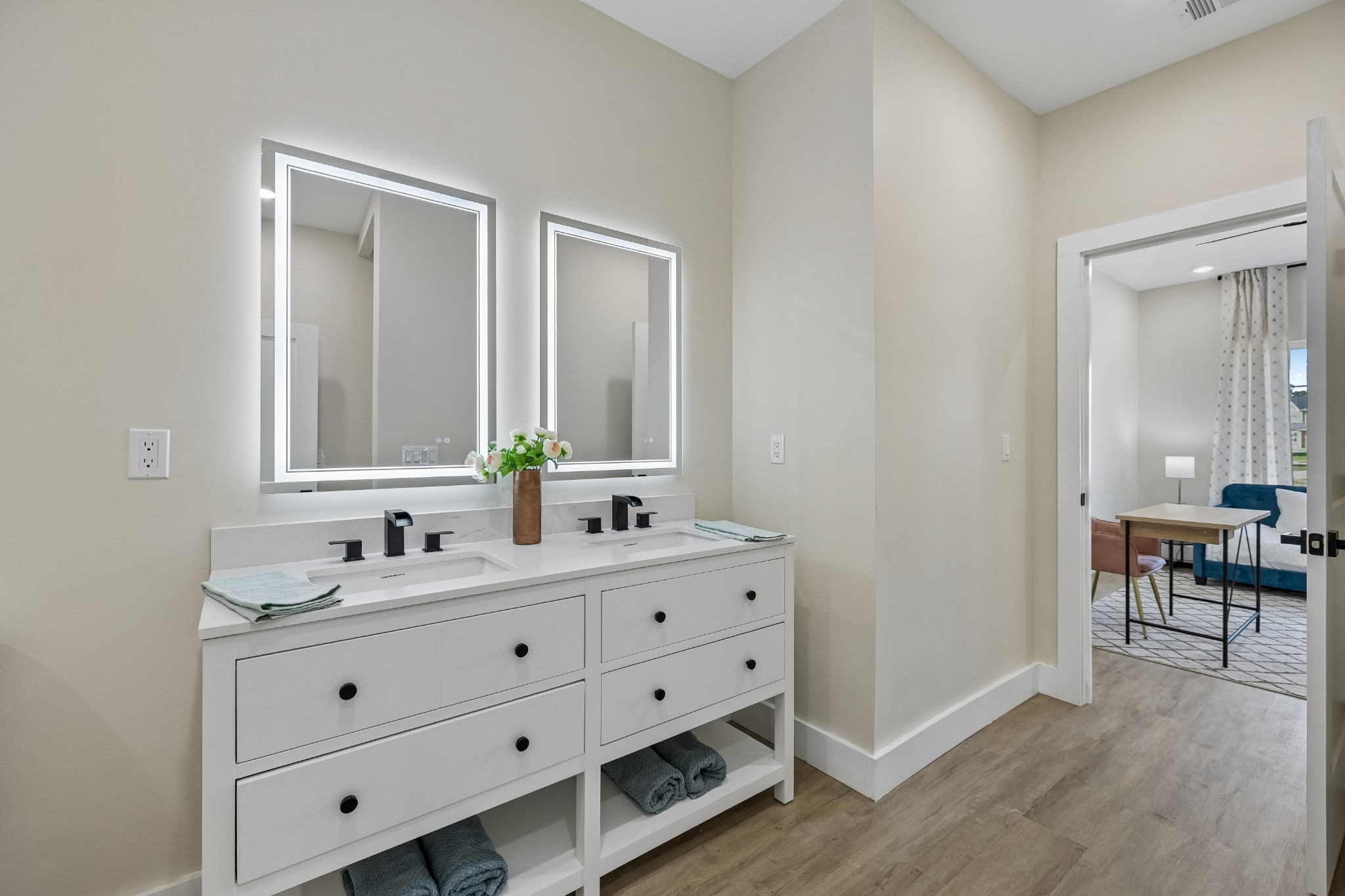 2255 McCormick Ln Unit: 103