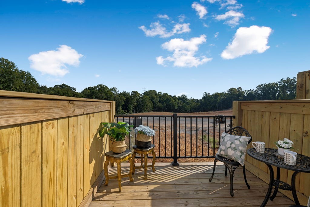 2255 McCormick Ln Unit: 107