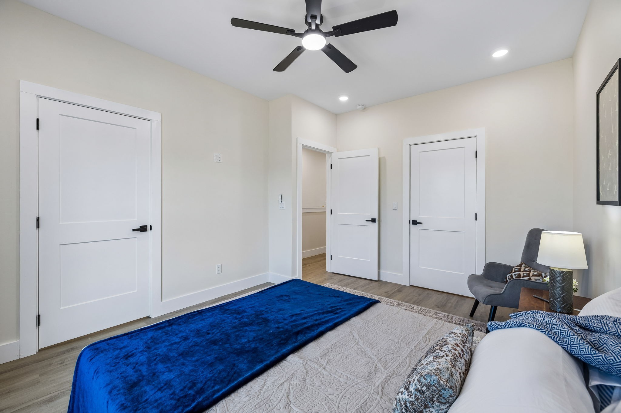 2255 McCormick Ln Unit: 106