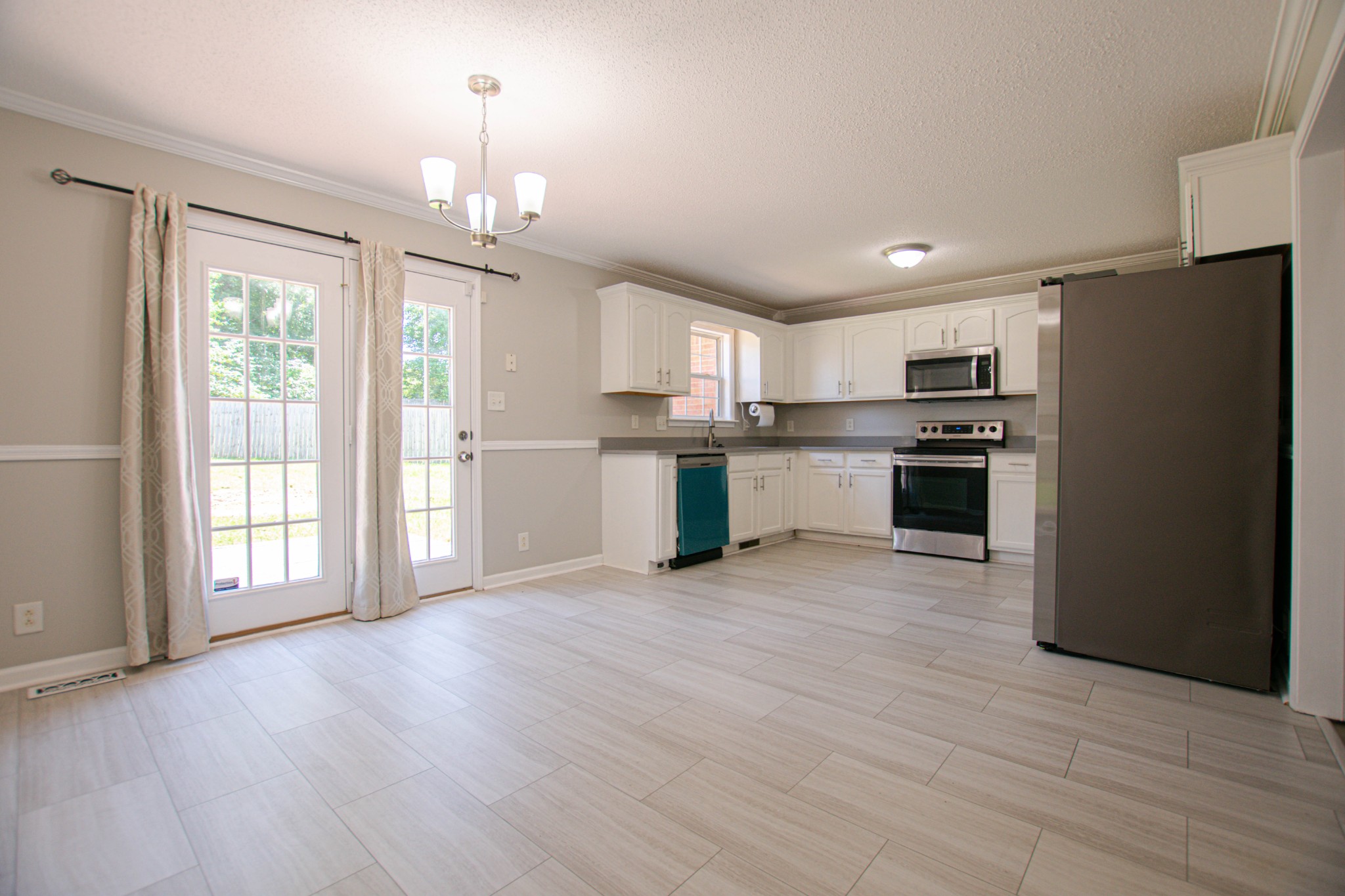 1701 Autumnwood Boulevard