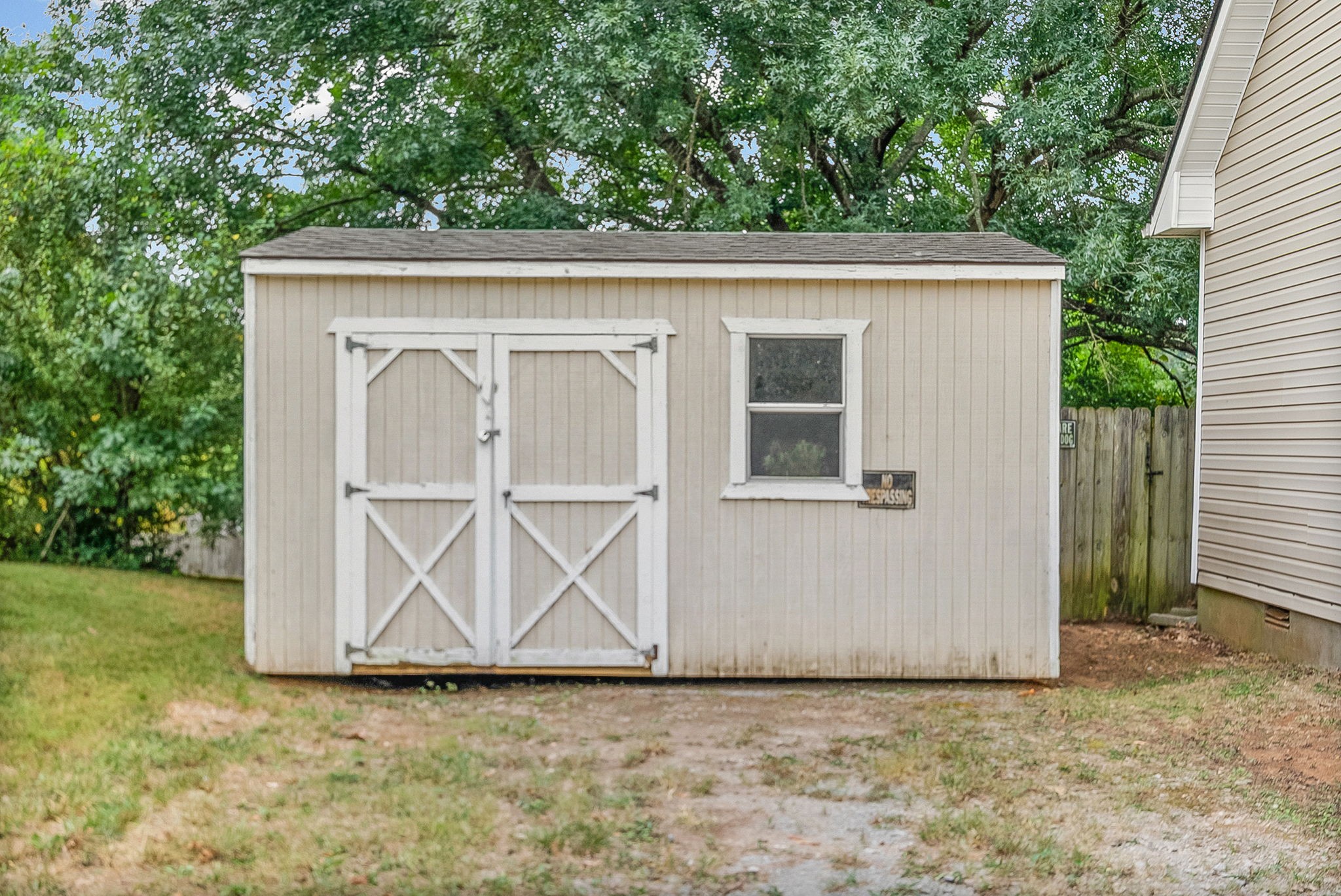 1901 Roan Dr