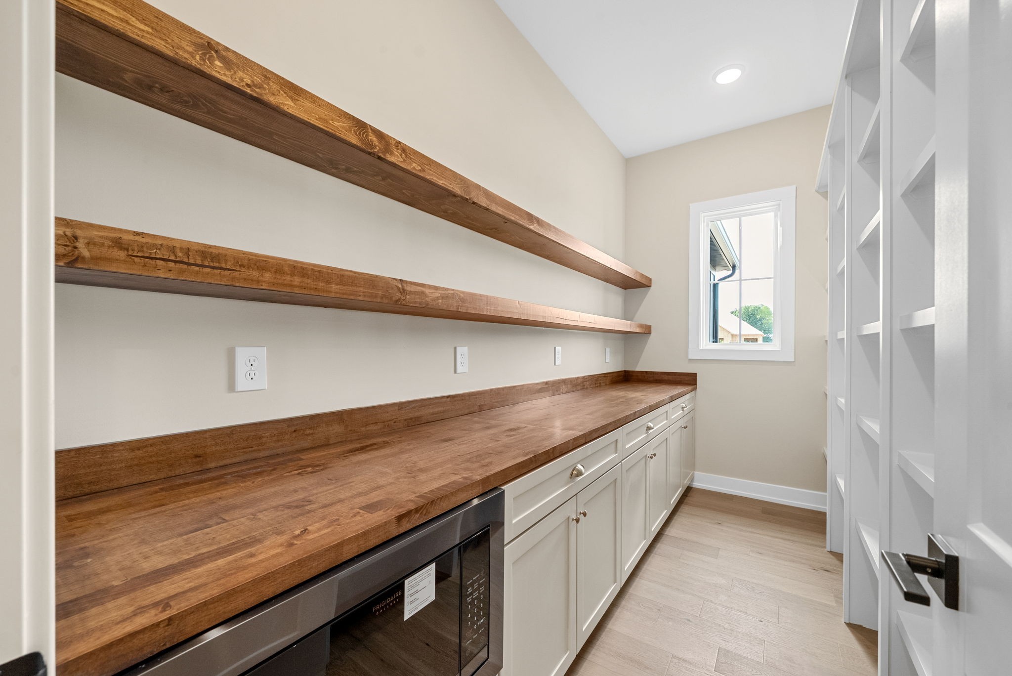 39 Rustic Pines