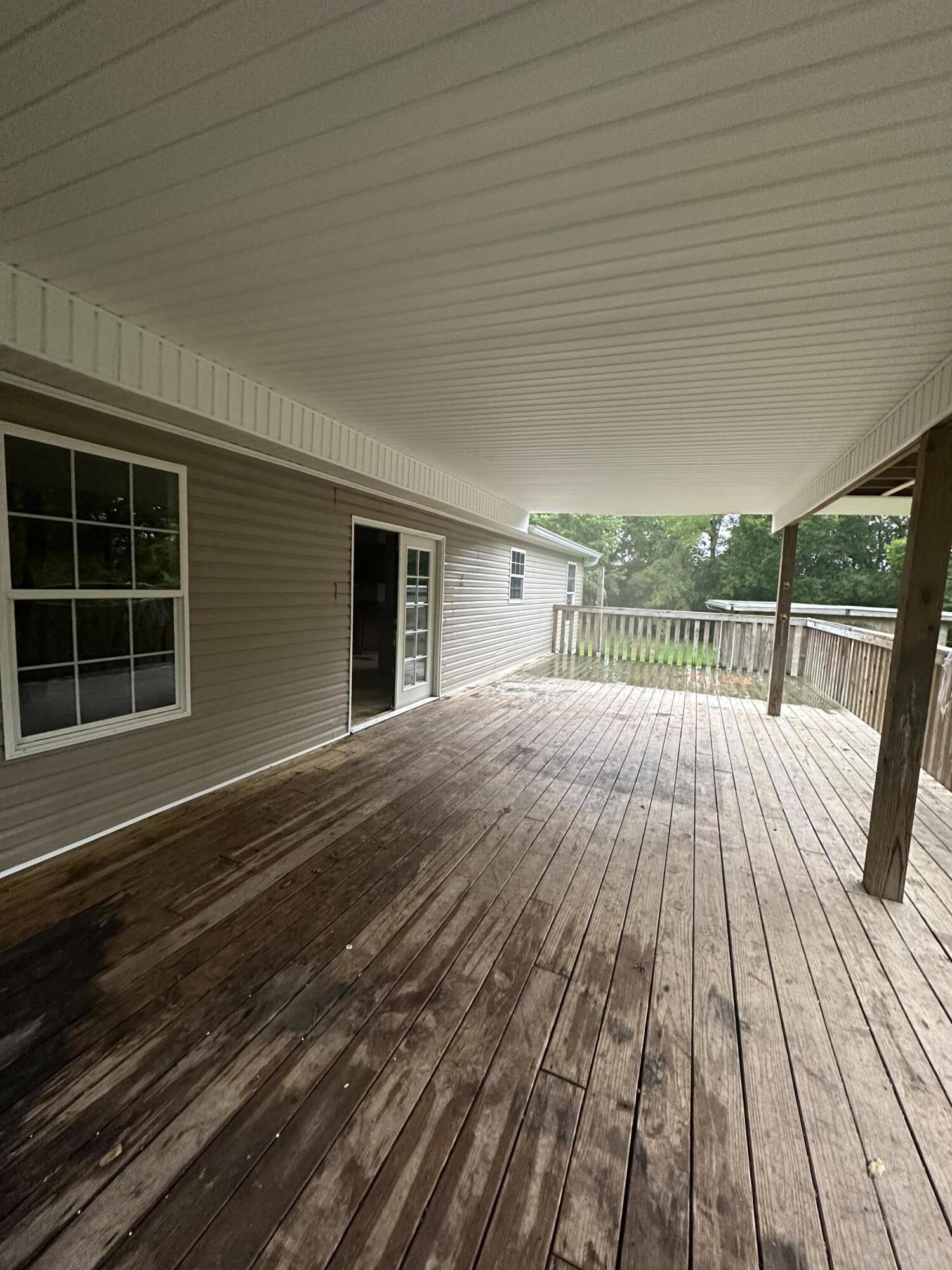 529 Johnston Cove Road