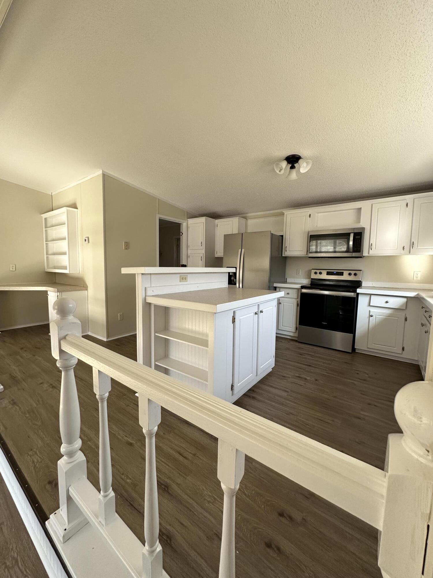 592 Shadowland Drive