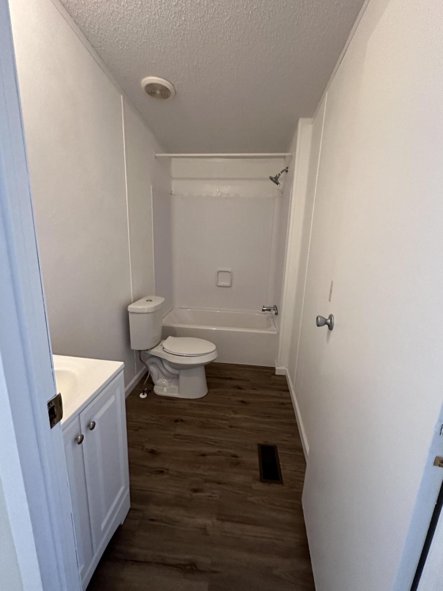 592 Shadowland Drive